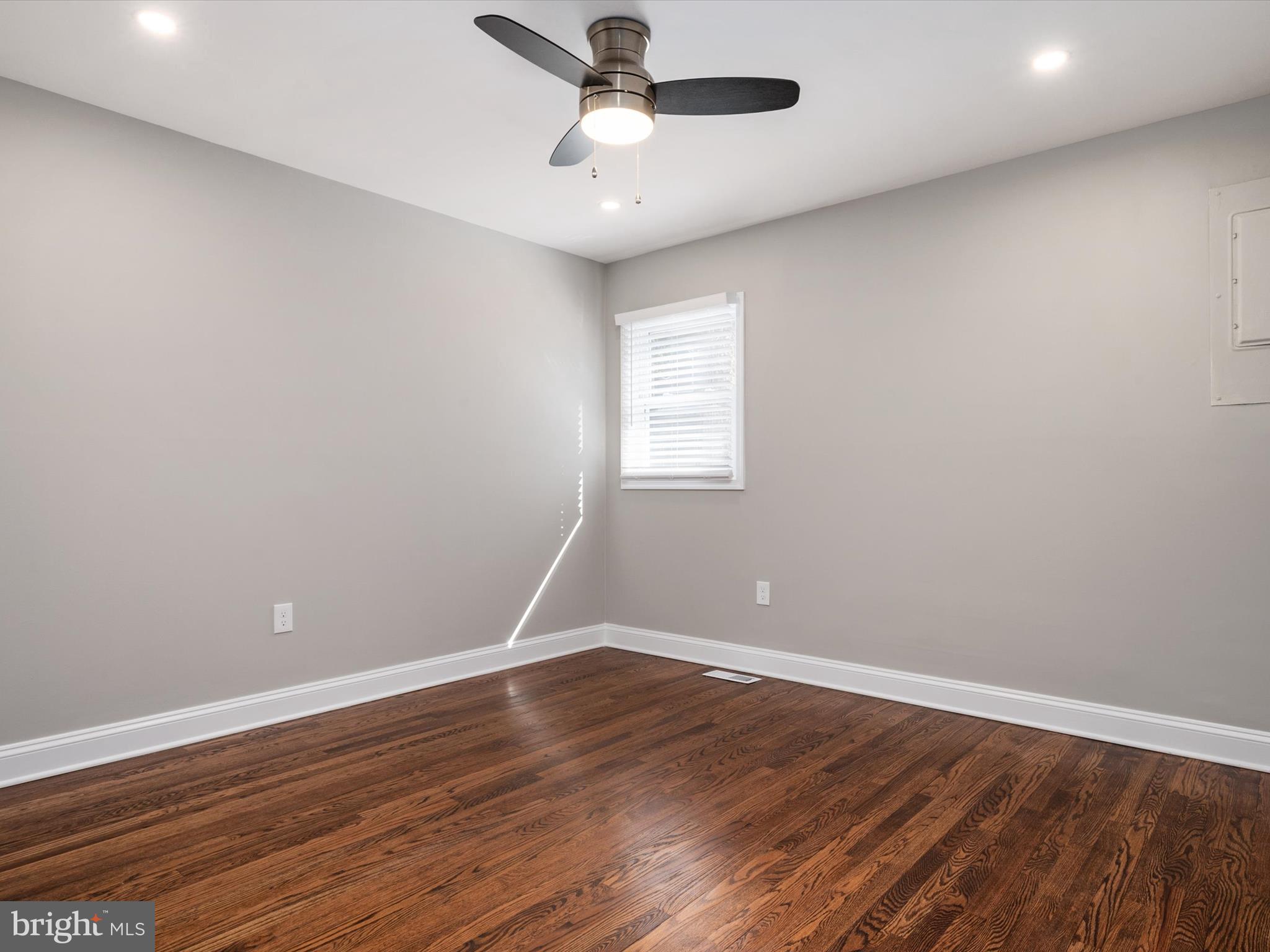 SOUTH RIVER HEIGHTS - Residential