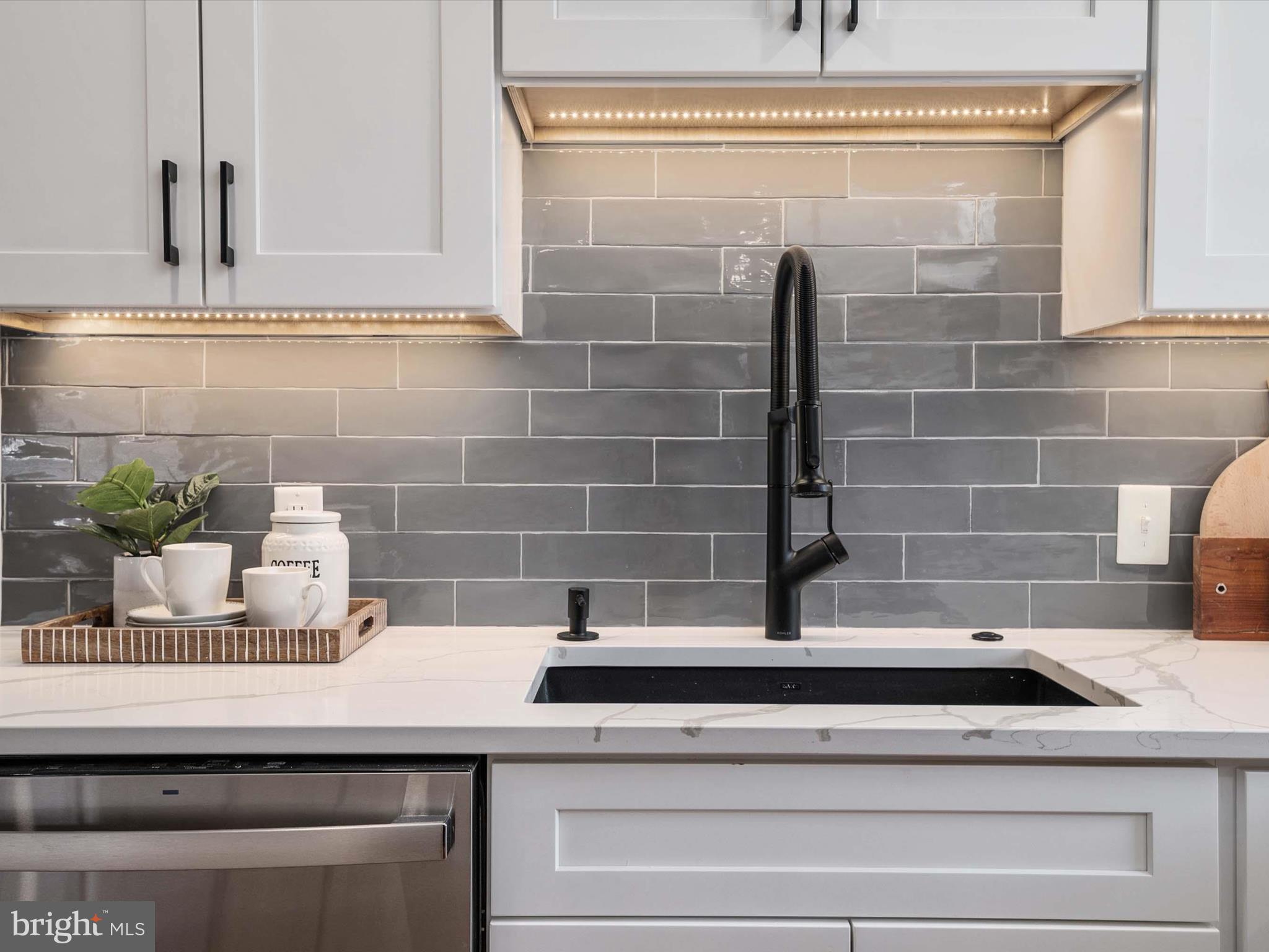 SOUTH RIVER HEIGHTS - Residential