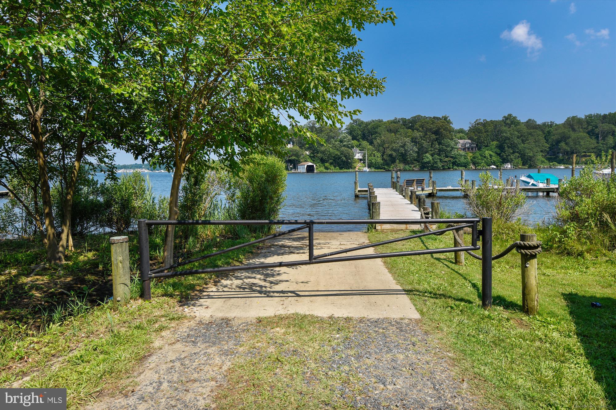 SOUTH RIVER HEIGHTS - Residential