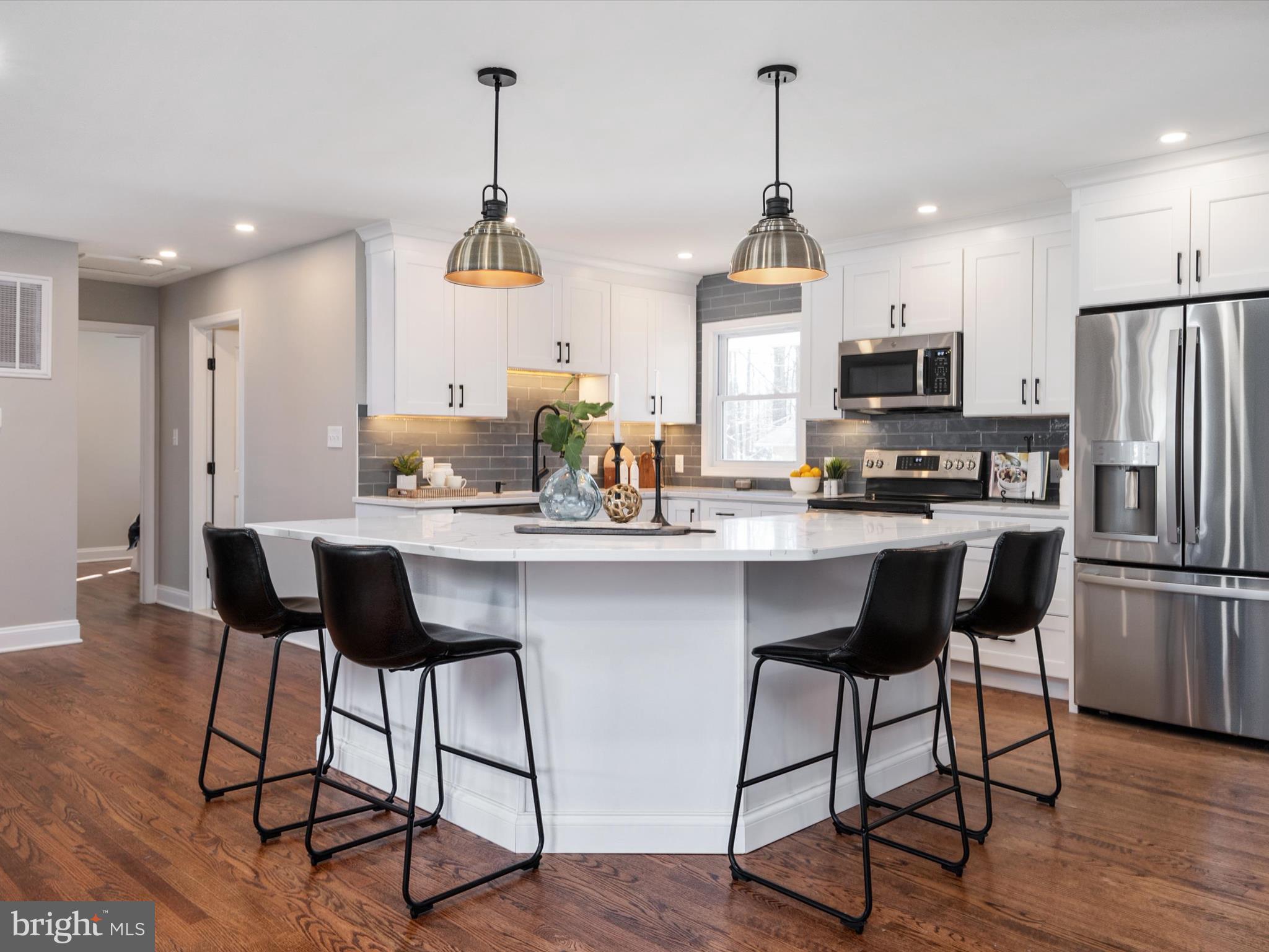 SOUTH RIVER HEIGHTS - Residential