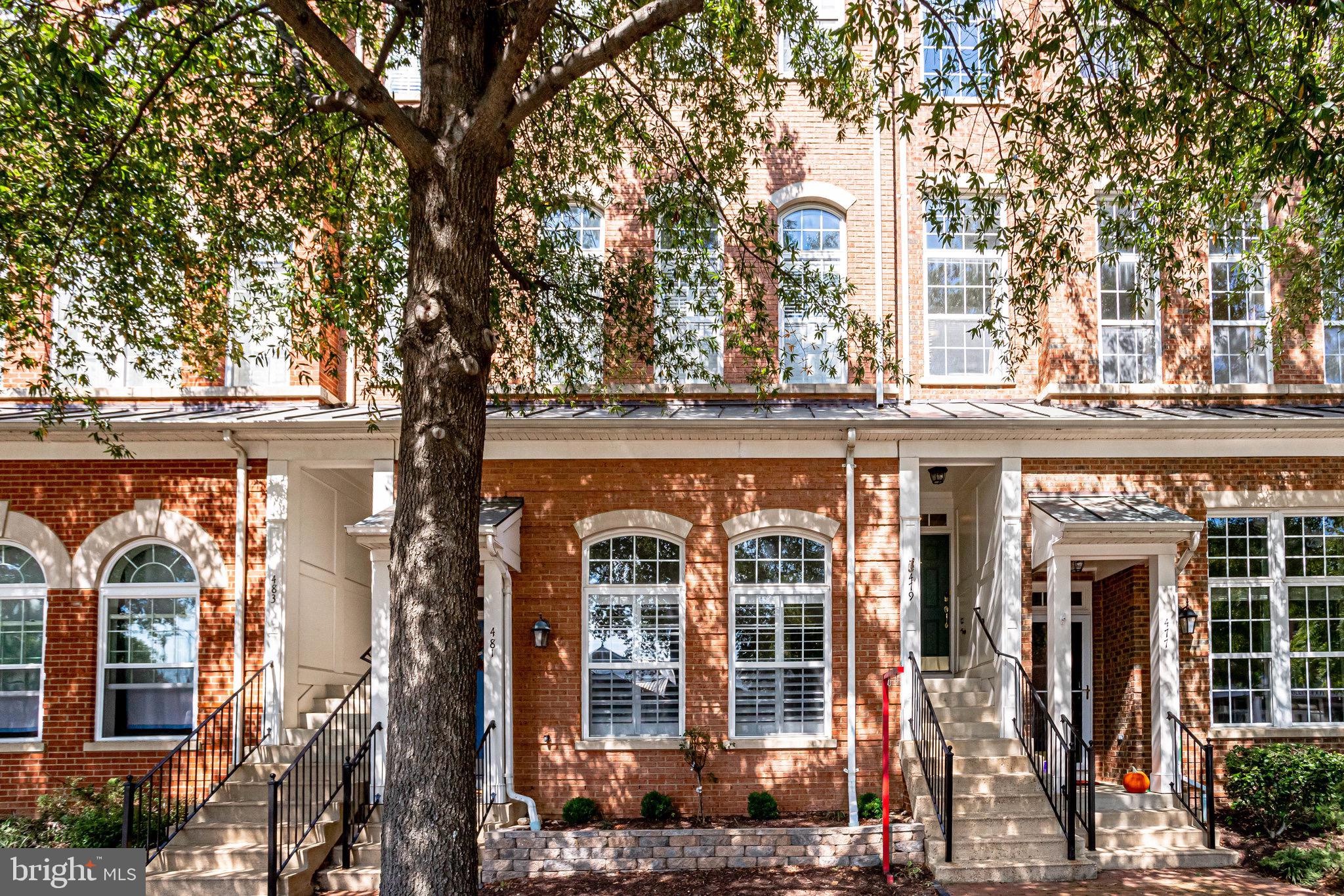 CAMERON STATION - Residential