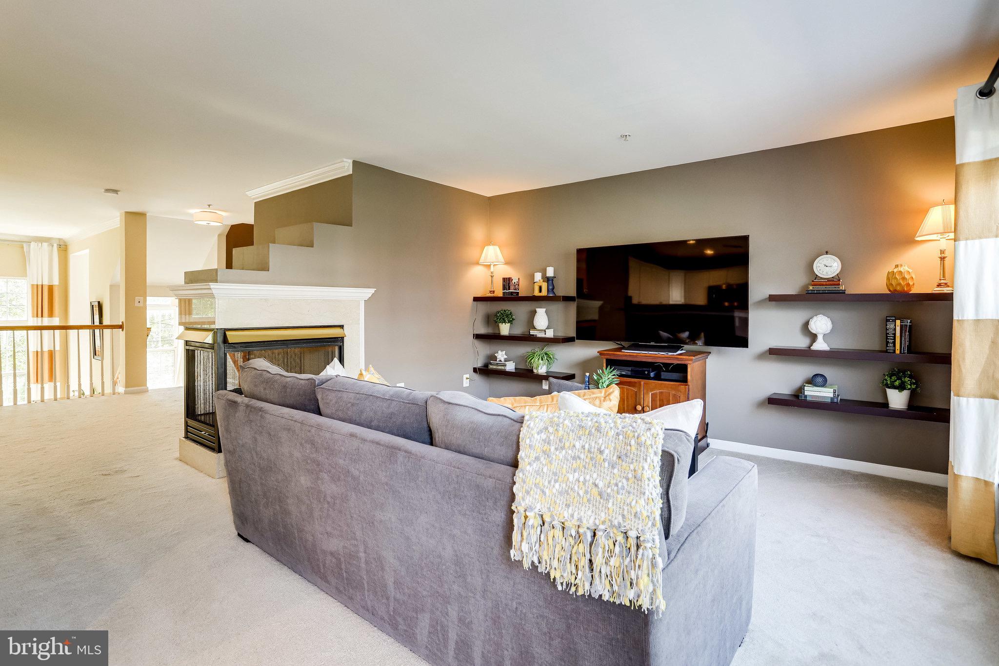 CAMERON STATION - Residential