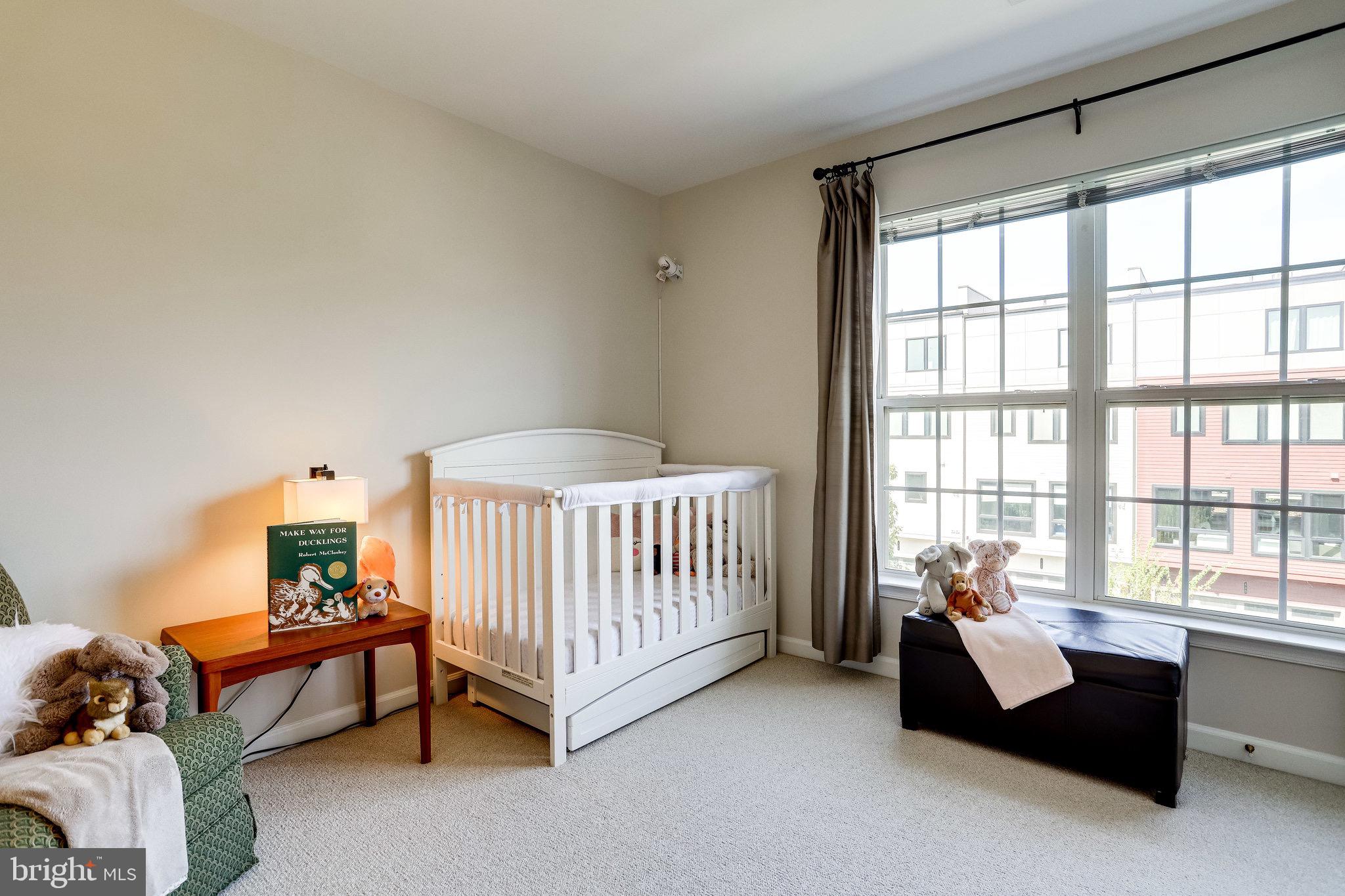 CAMERON STATION - Residential