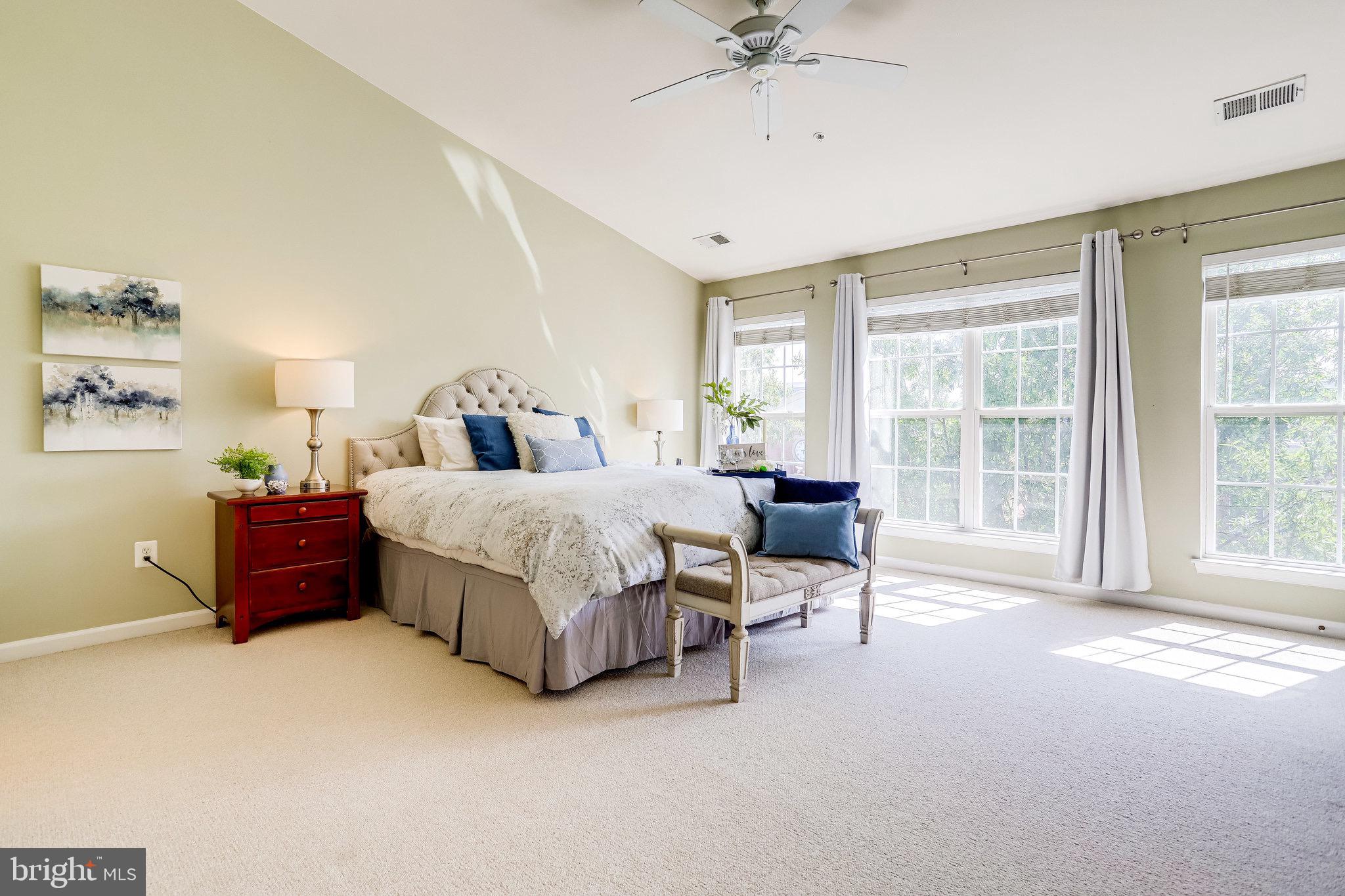 CAMERON STATION - Residential