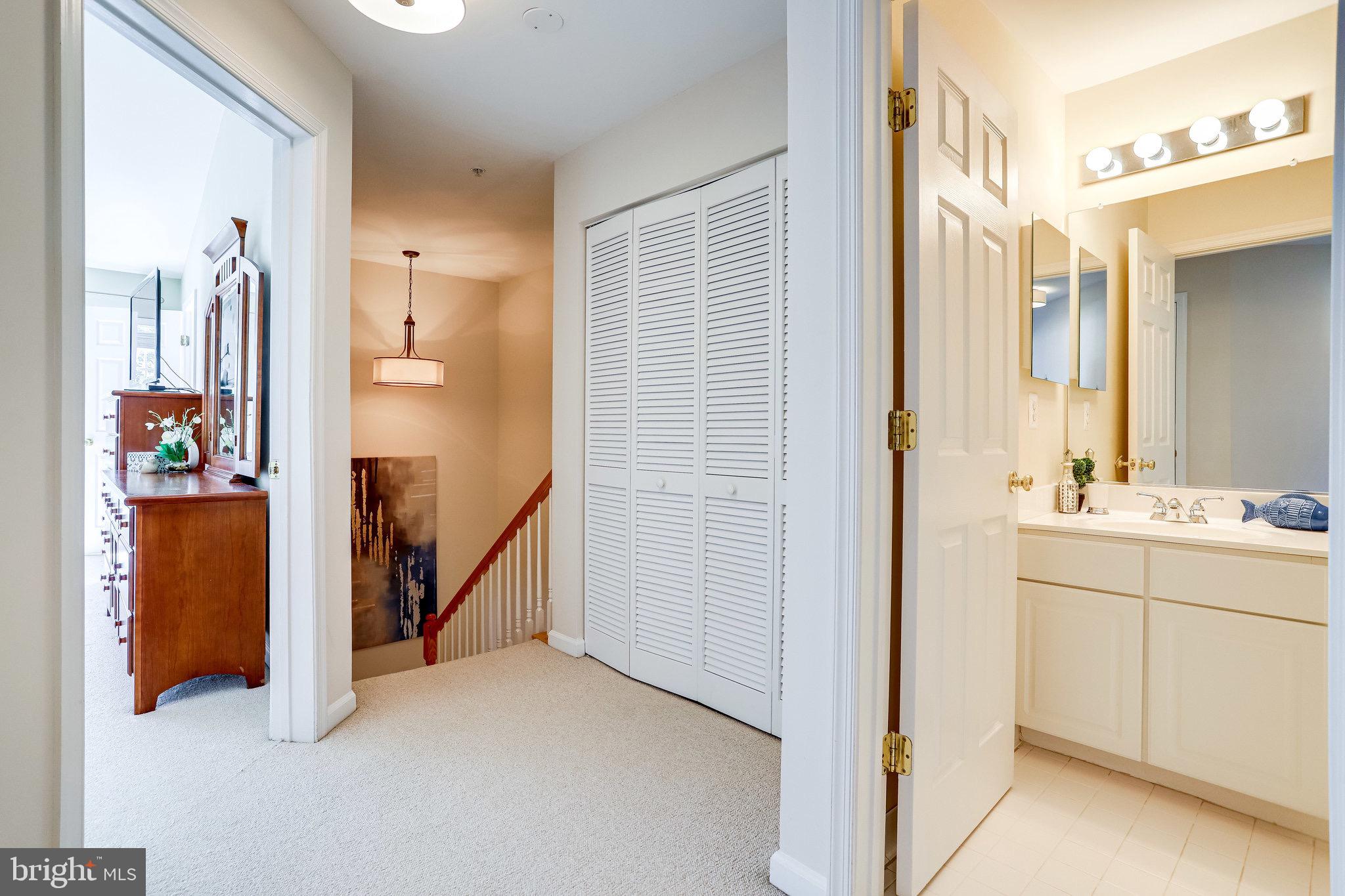 CAMERON STATION - Residential