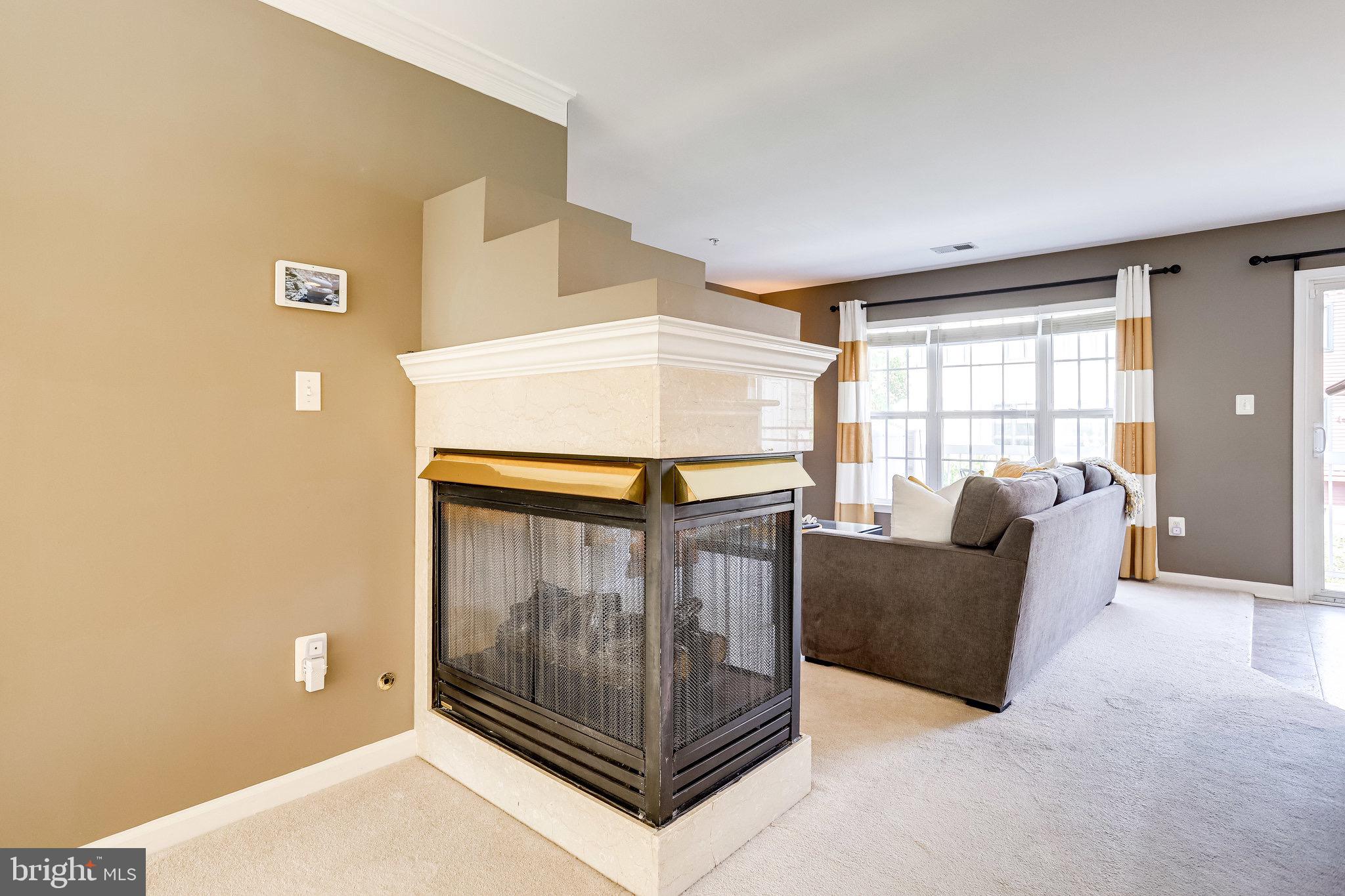 CAMERON STATION - Residential