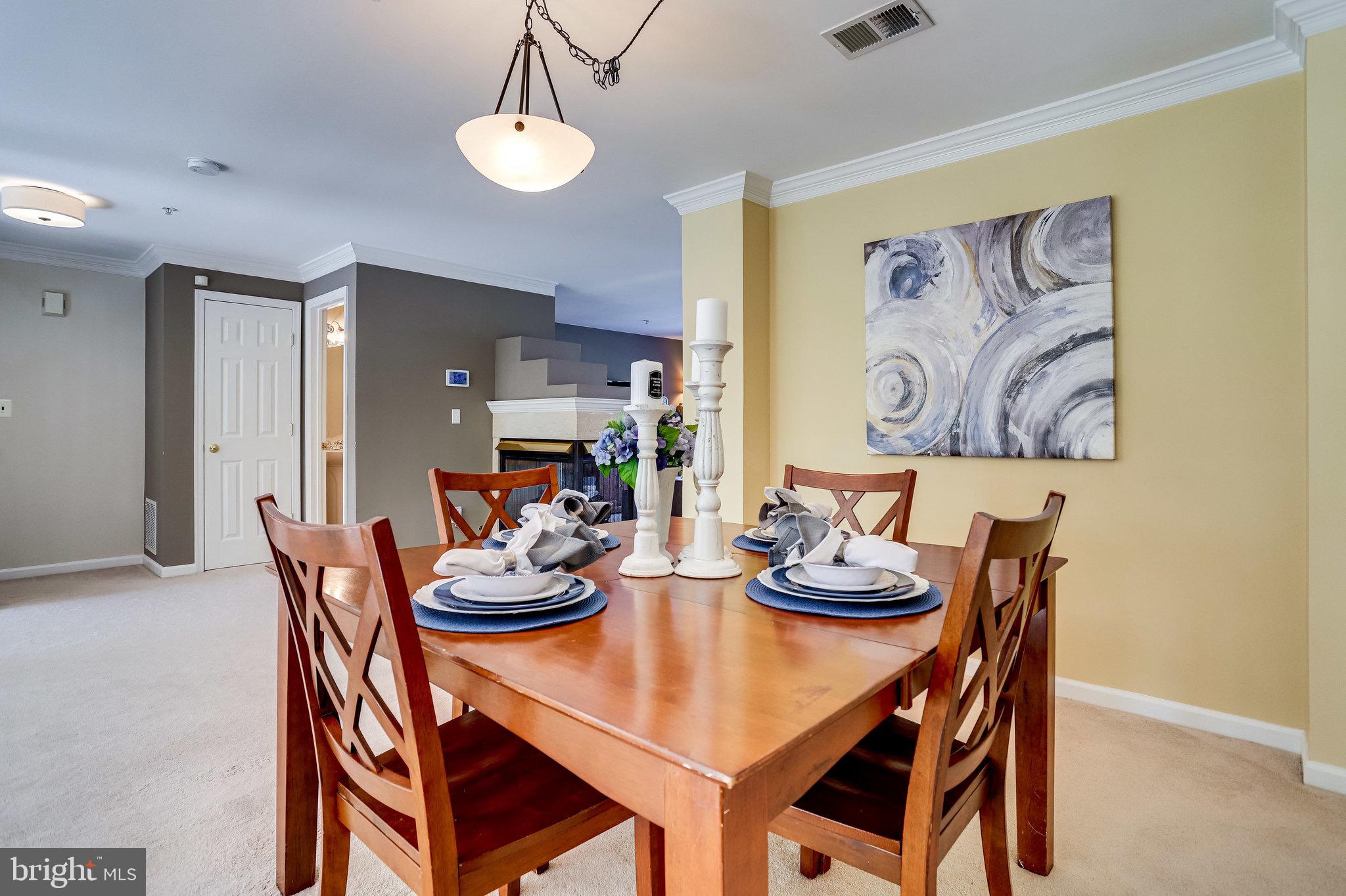 CAMERON STATION - Residential