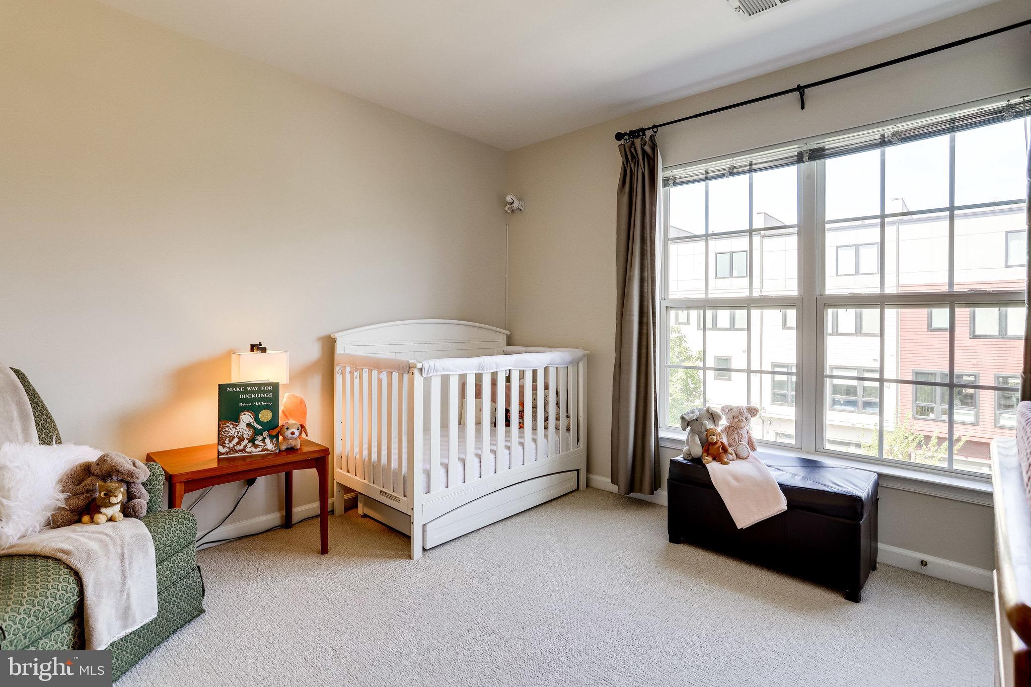 CAMERON STATION - Residential