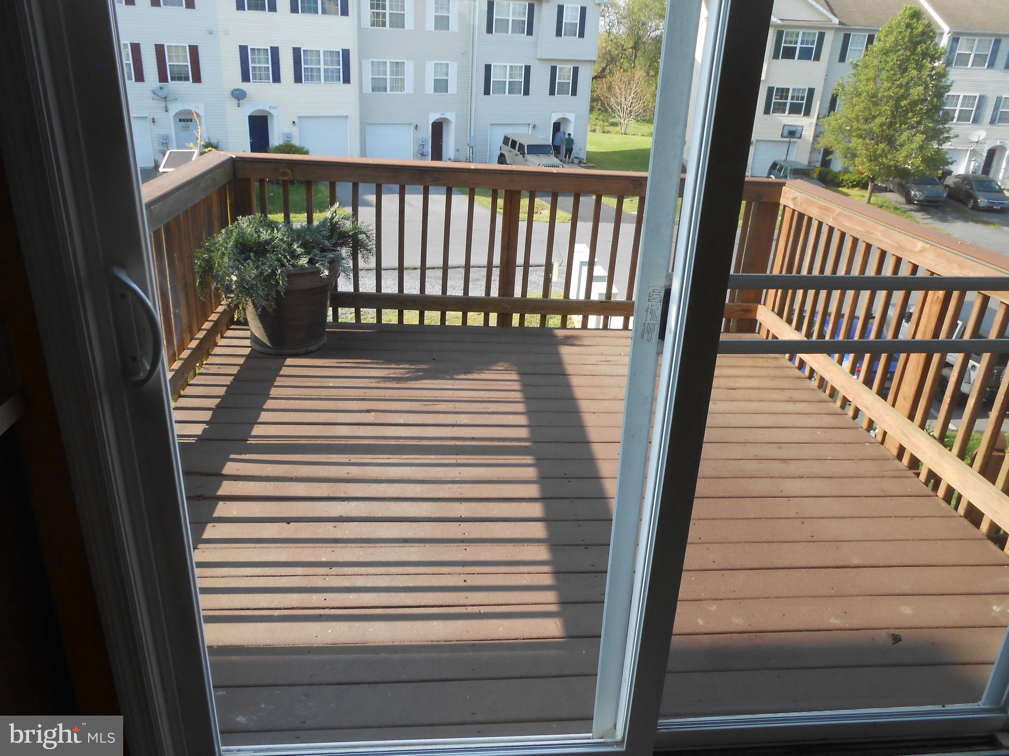 MILLS FARM - Residential Lease