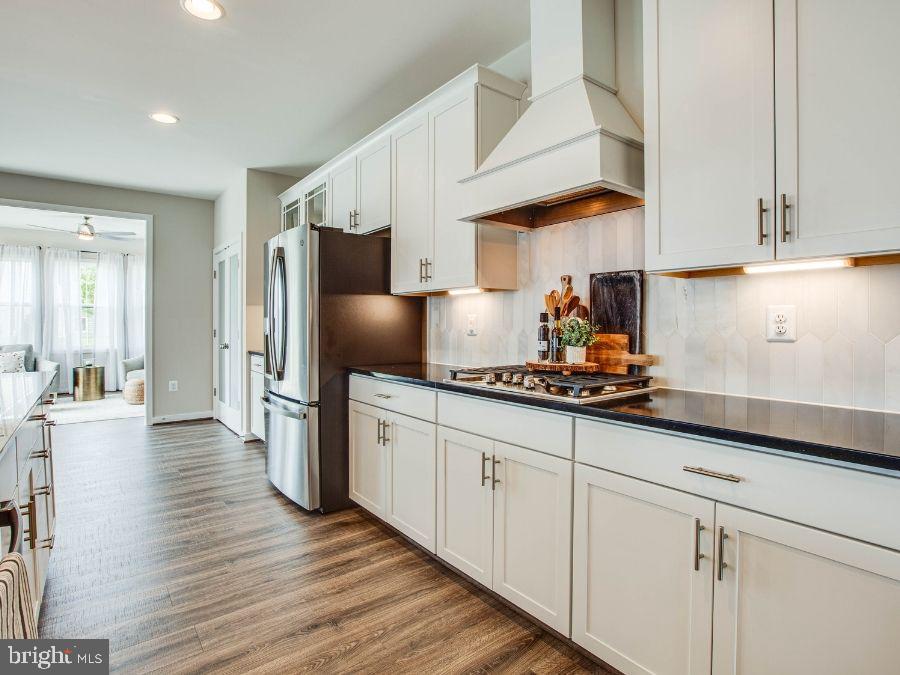 PELHAM'S CROSSING - Residential