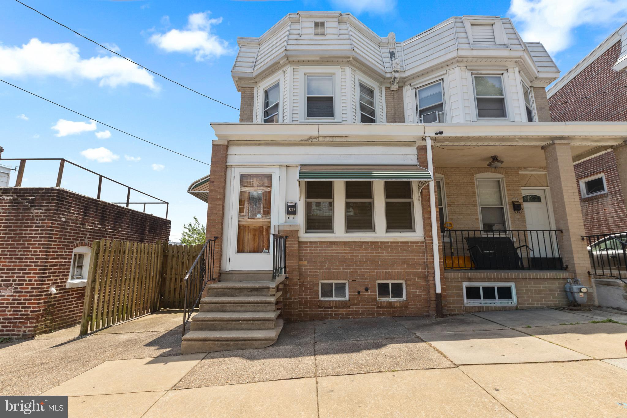 1200 MAPLE STREET