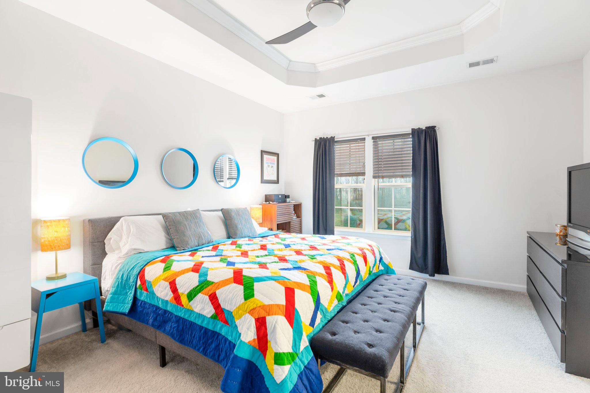 LAFAYETTE CROSSING - Residential