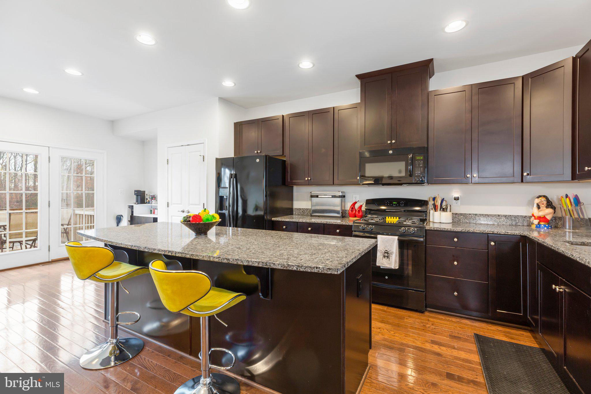 LAFAYETTE CROSSING - Residential