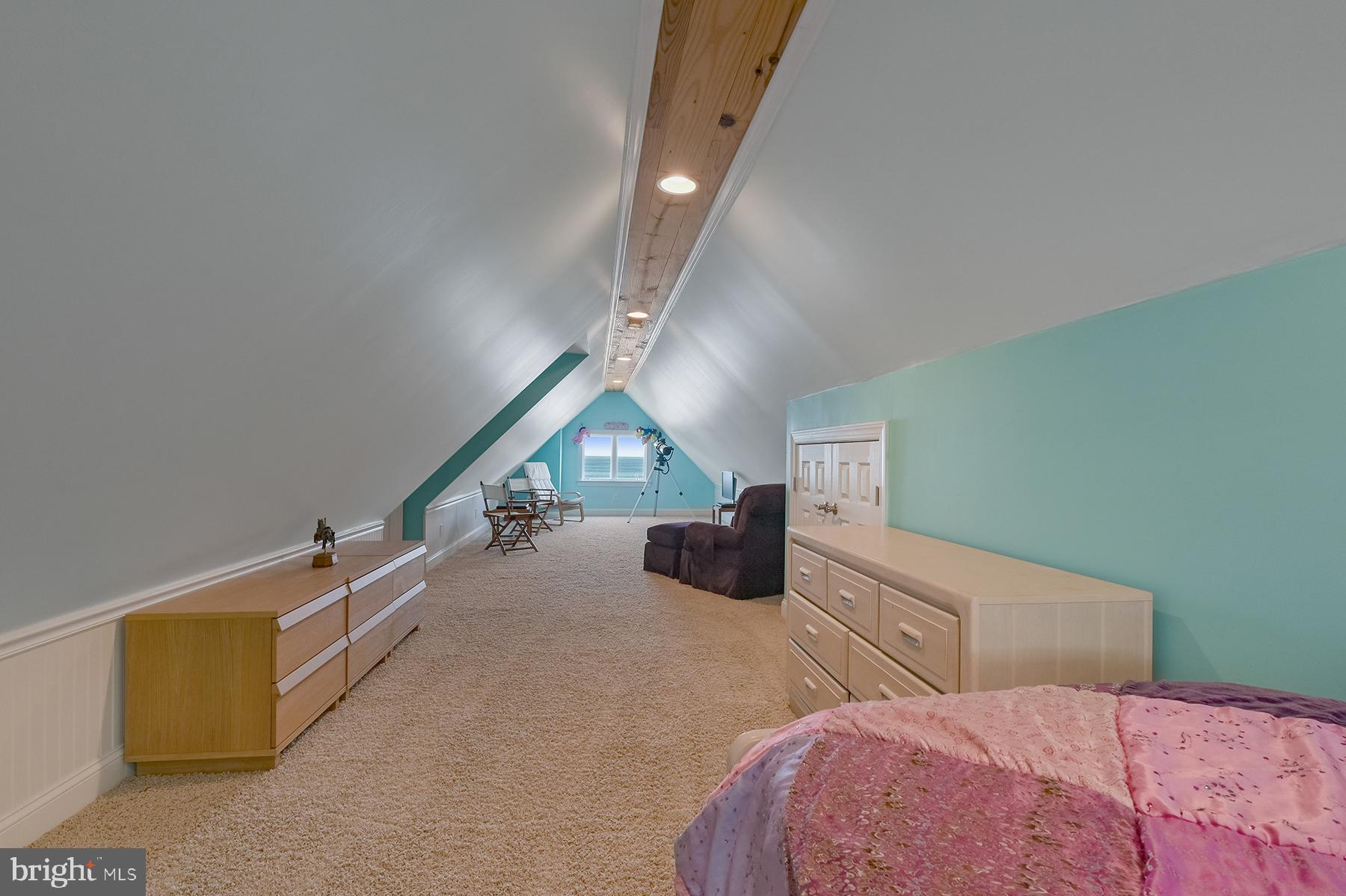 PARADISE BEACH - Residential