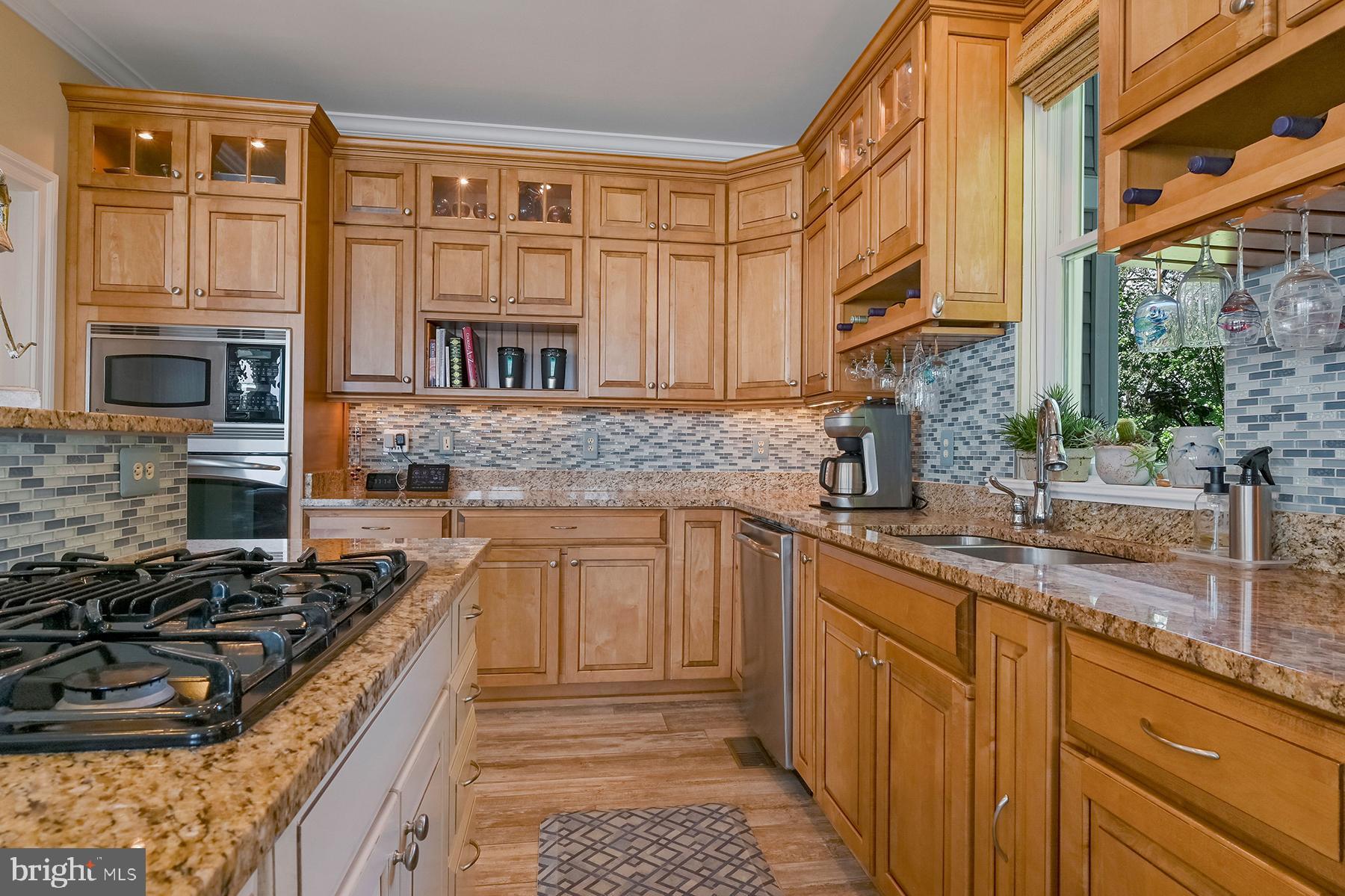 PARADISE BEACH - Residential