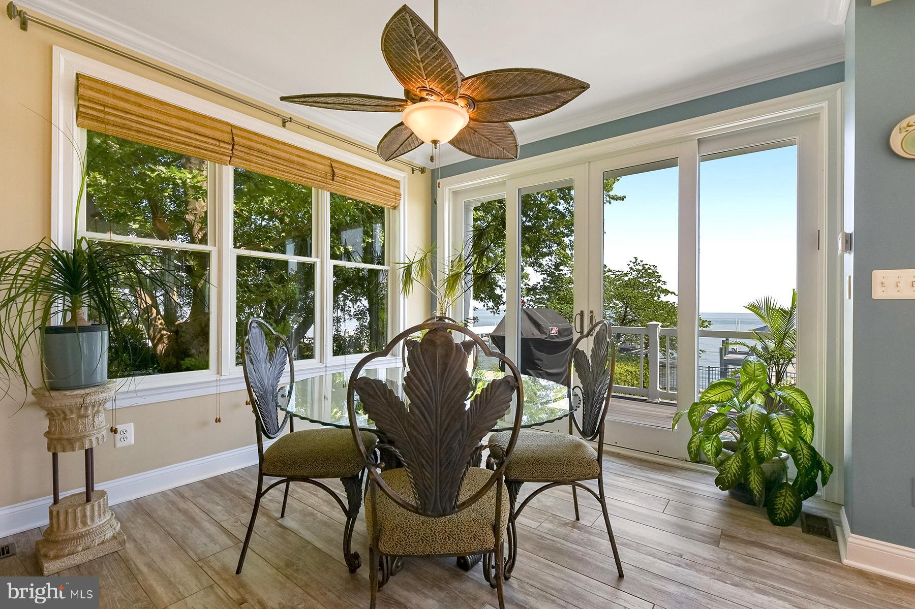 PARADISE BEACH - Residential