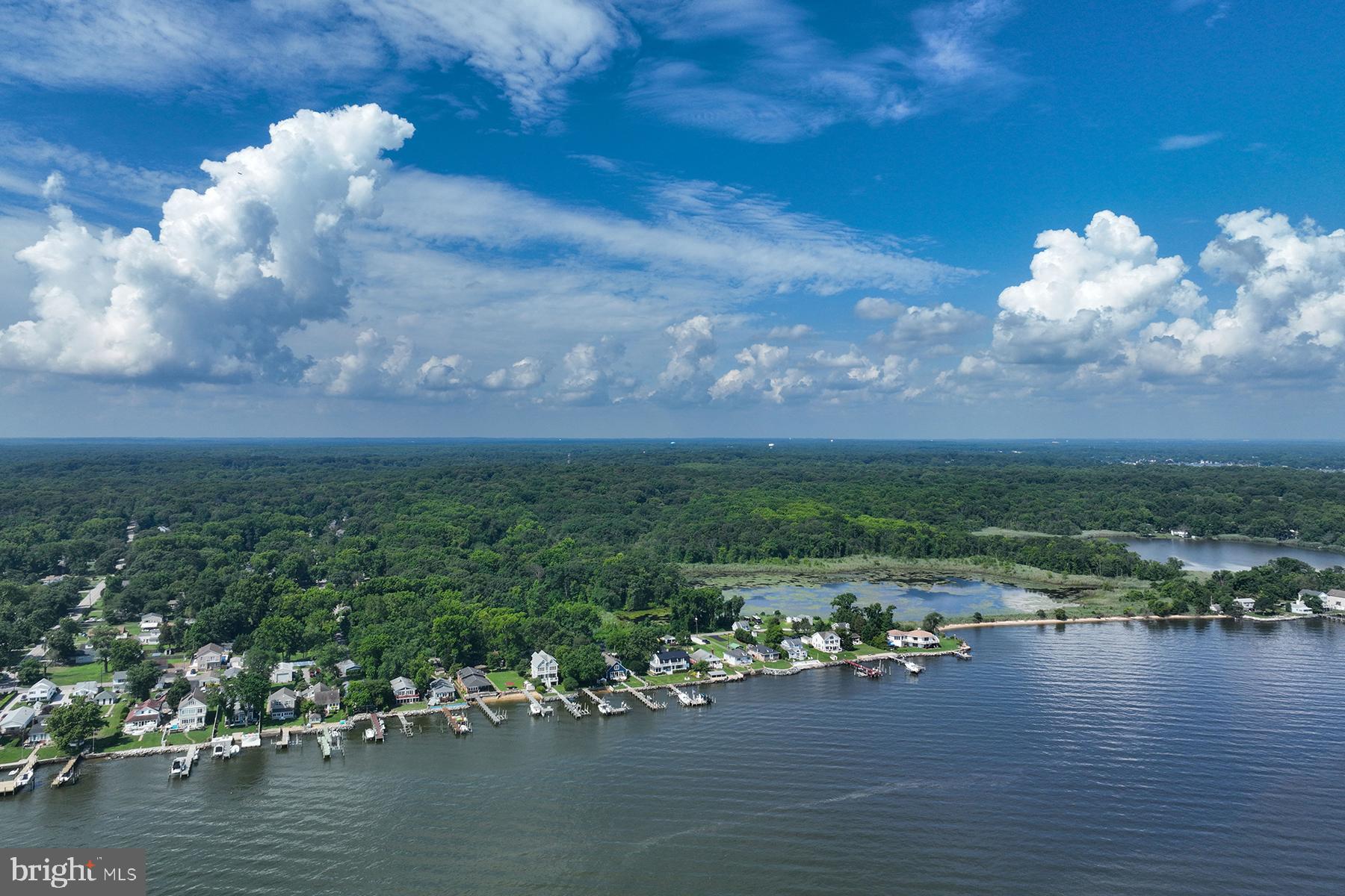 PARADISE BEACH - Residential