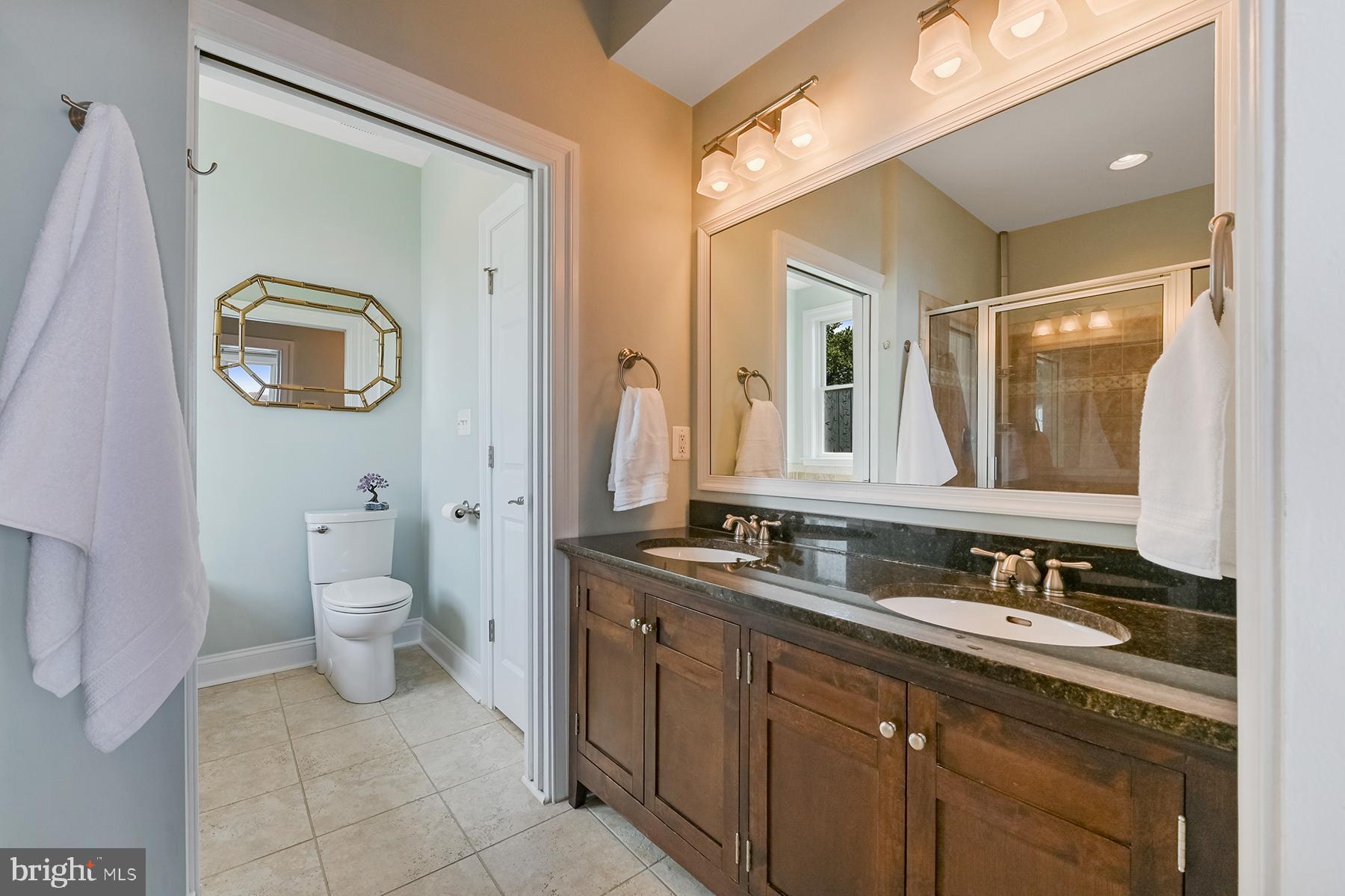 PARADISE BEACH - Residential