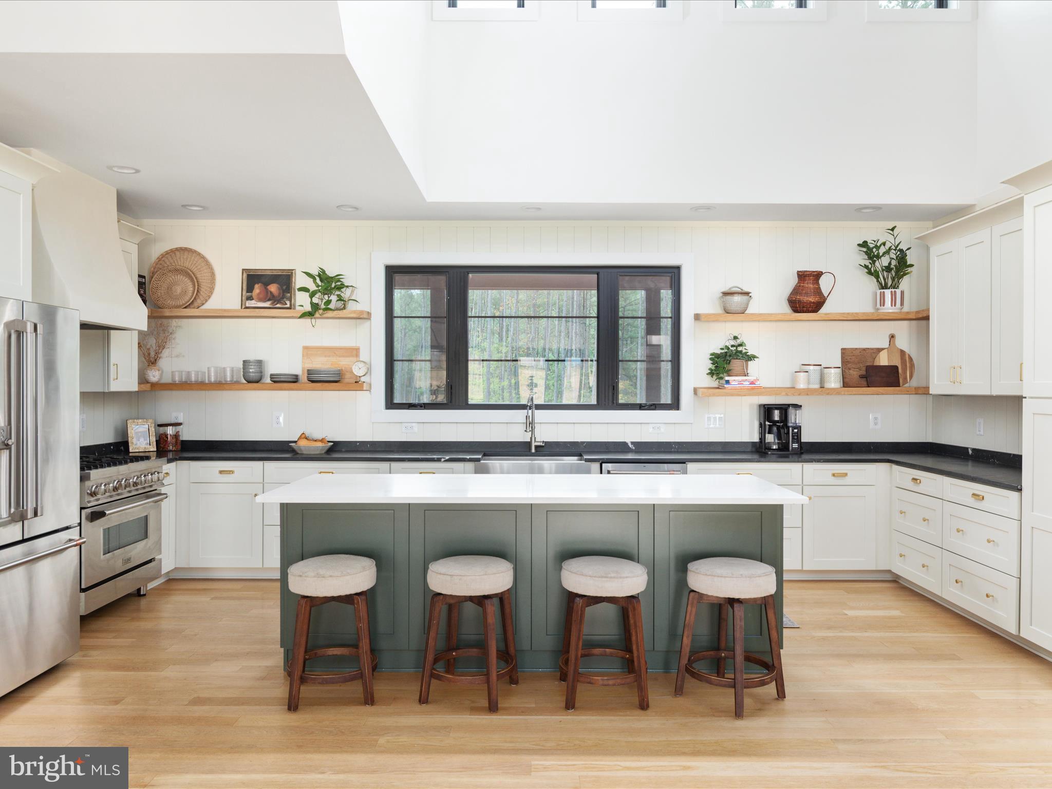 MOUNTAIN BROOK - Residential