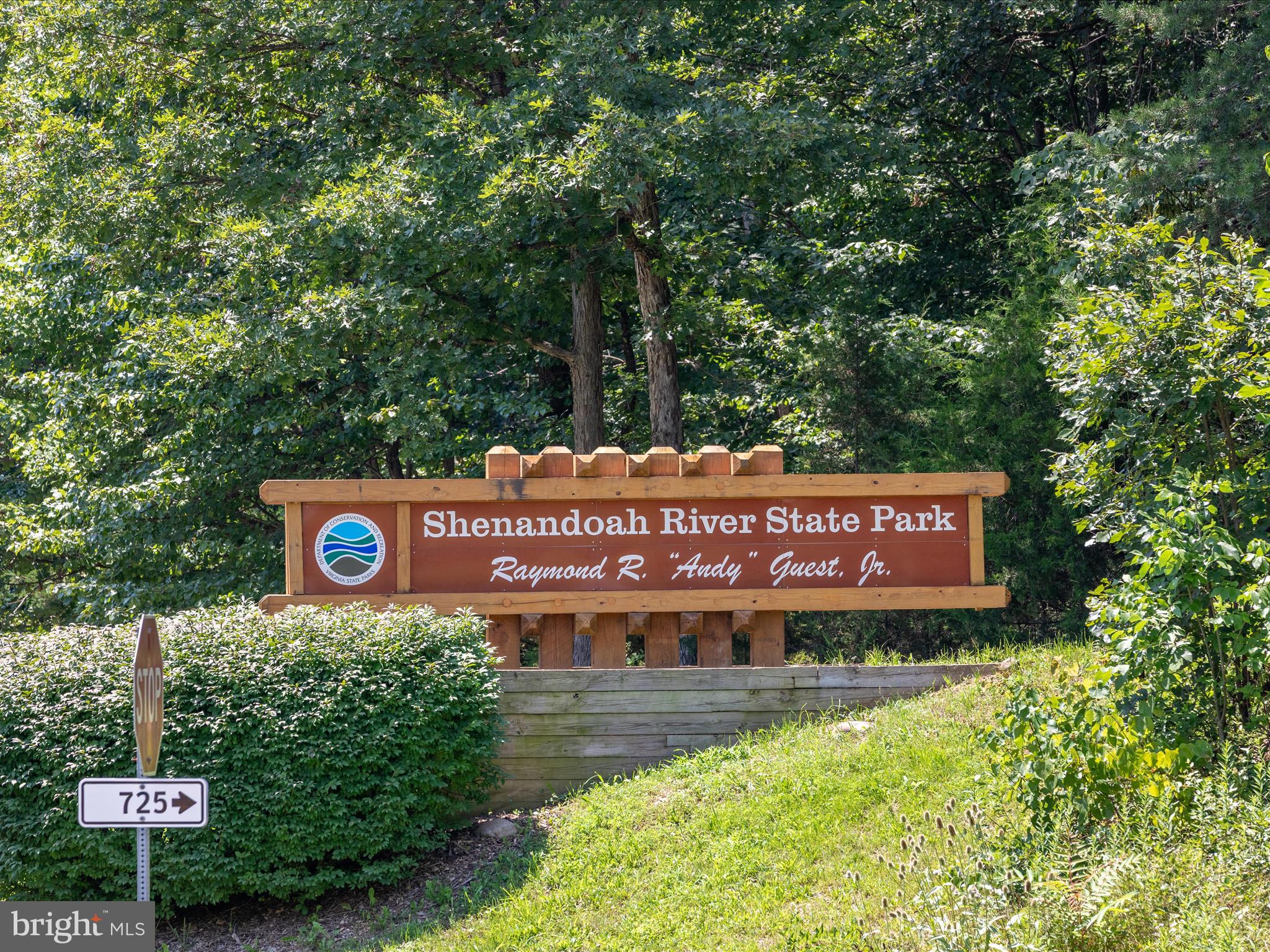 MOUNTAIN BROOK - Residential