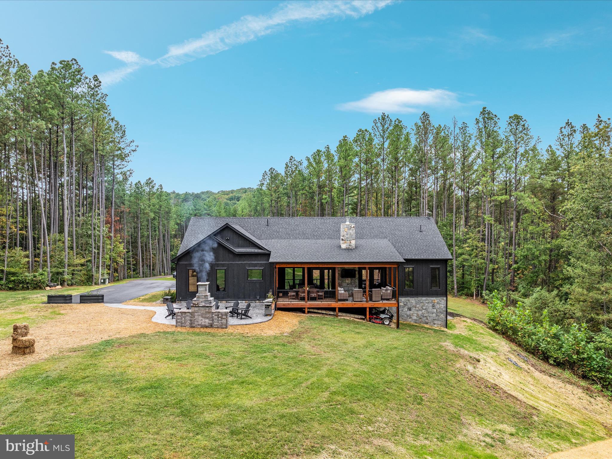 MOUNTAIN BROOK - Residential