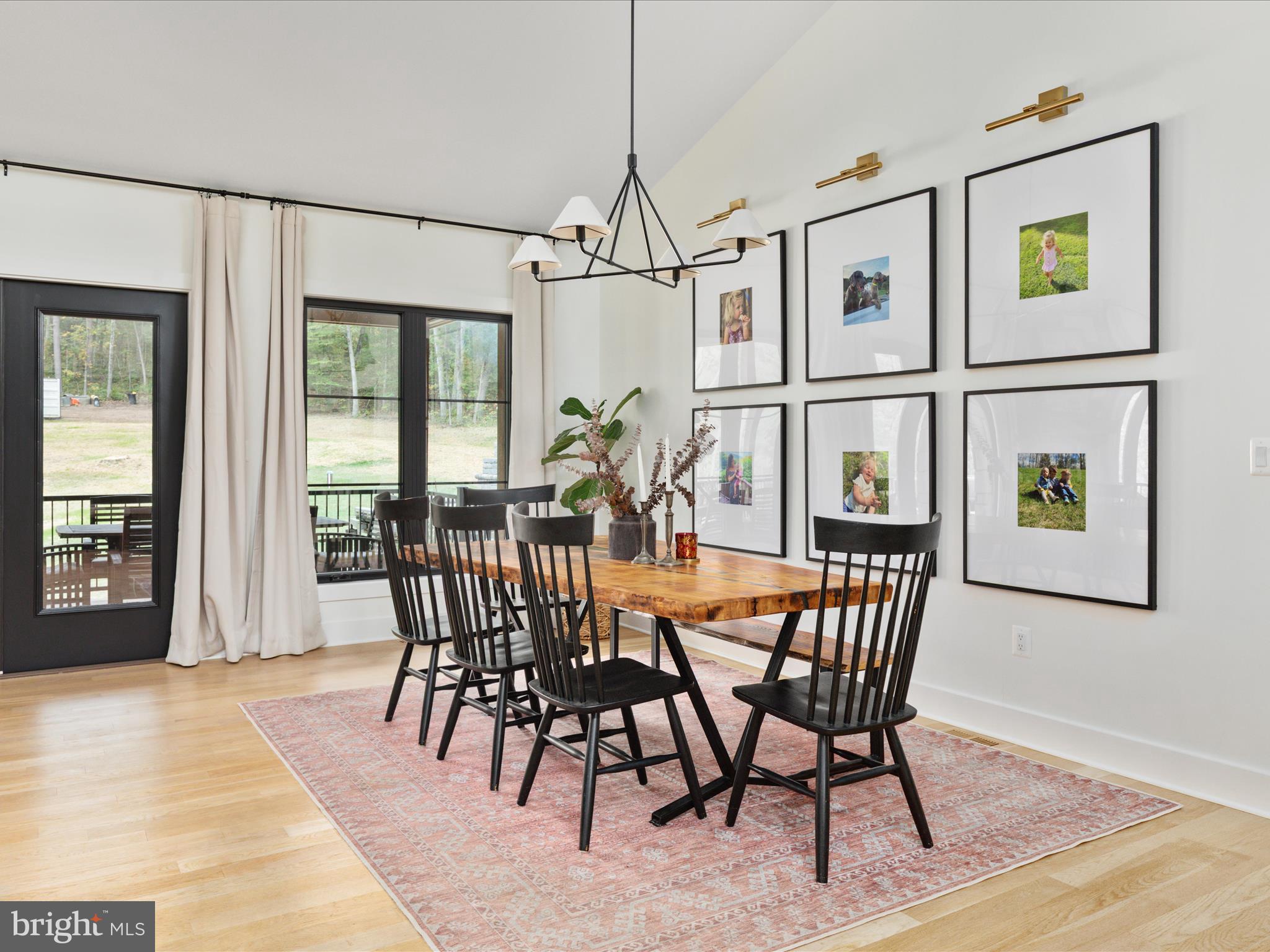 MOUNTAIN BROOK - Residential