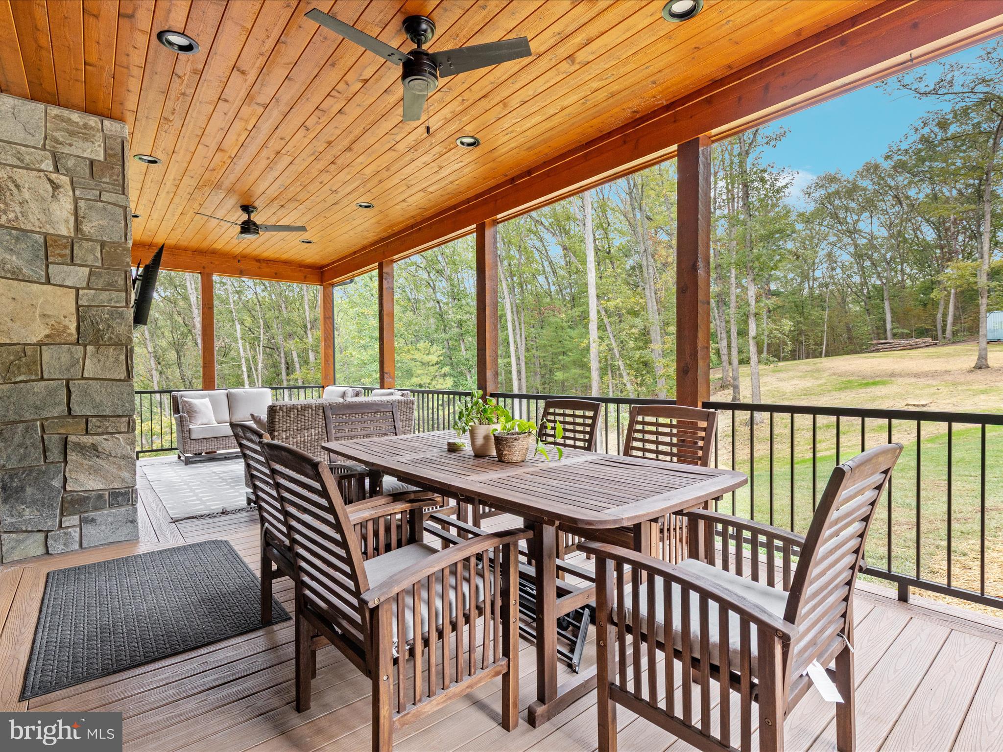 MOUNTAIN BROOK - Residential