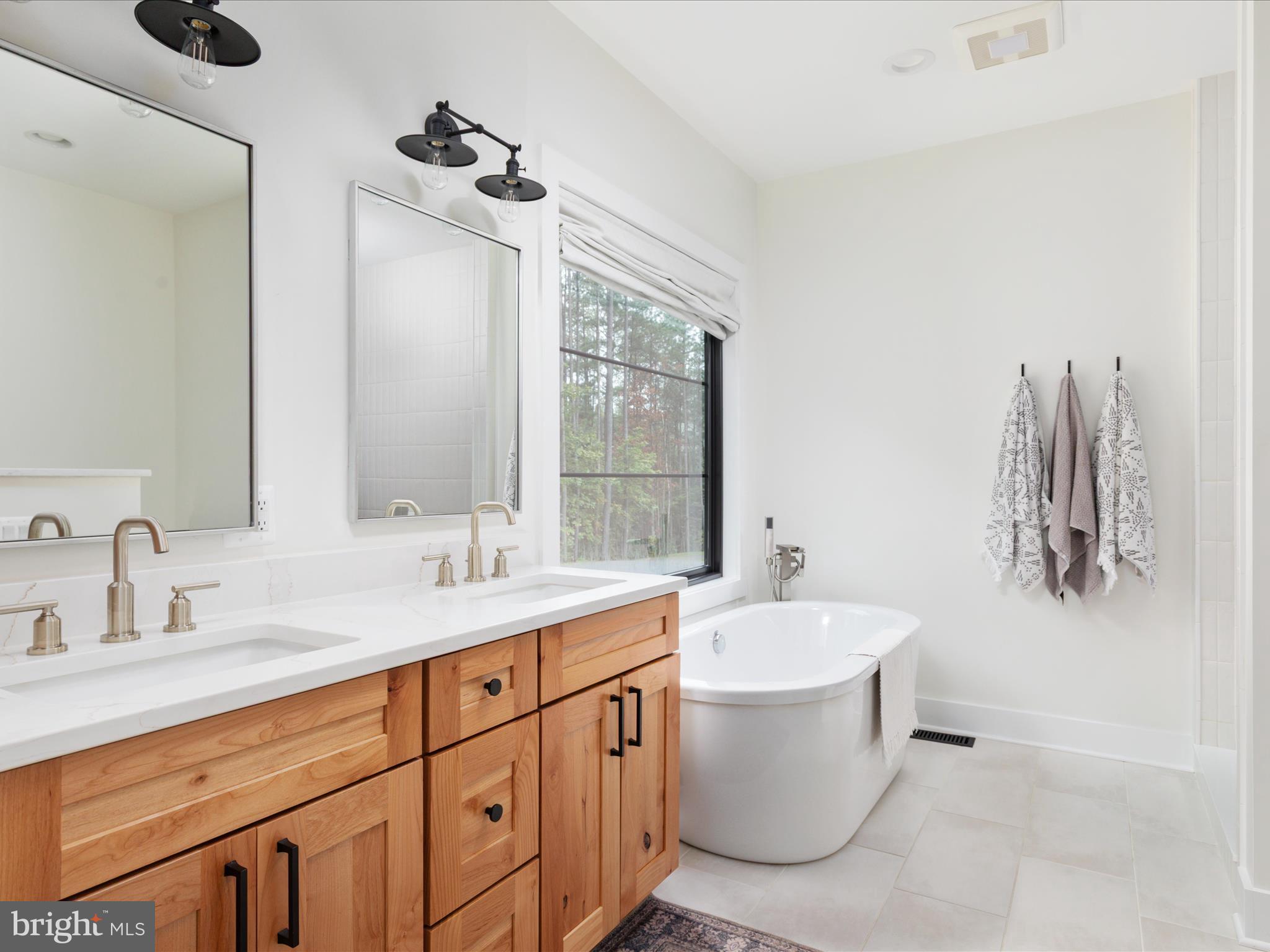 MOUNTAIN BROOK - Residential