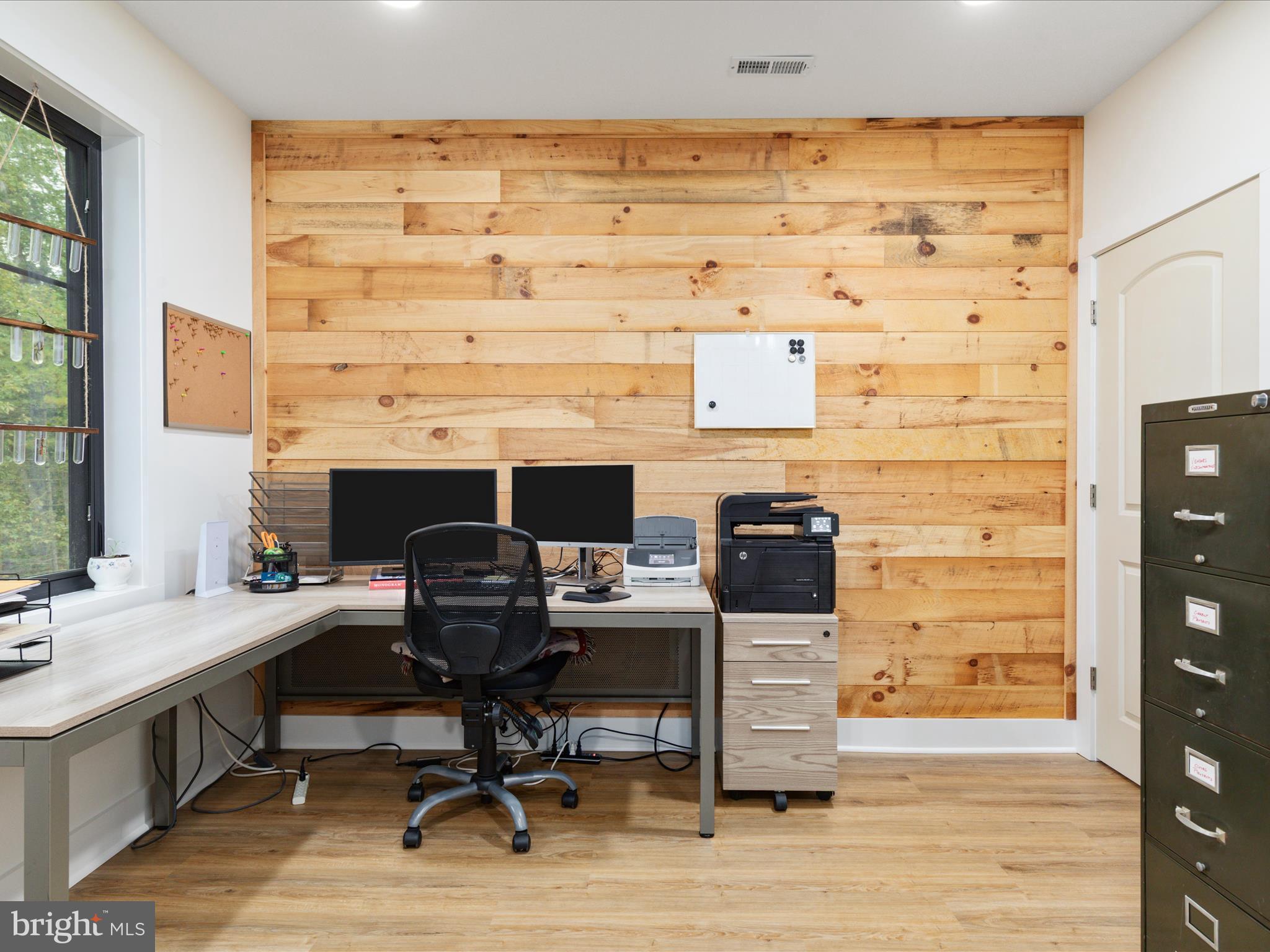 MOUNTAIN BROOK - Residential