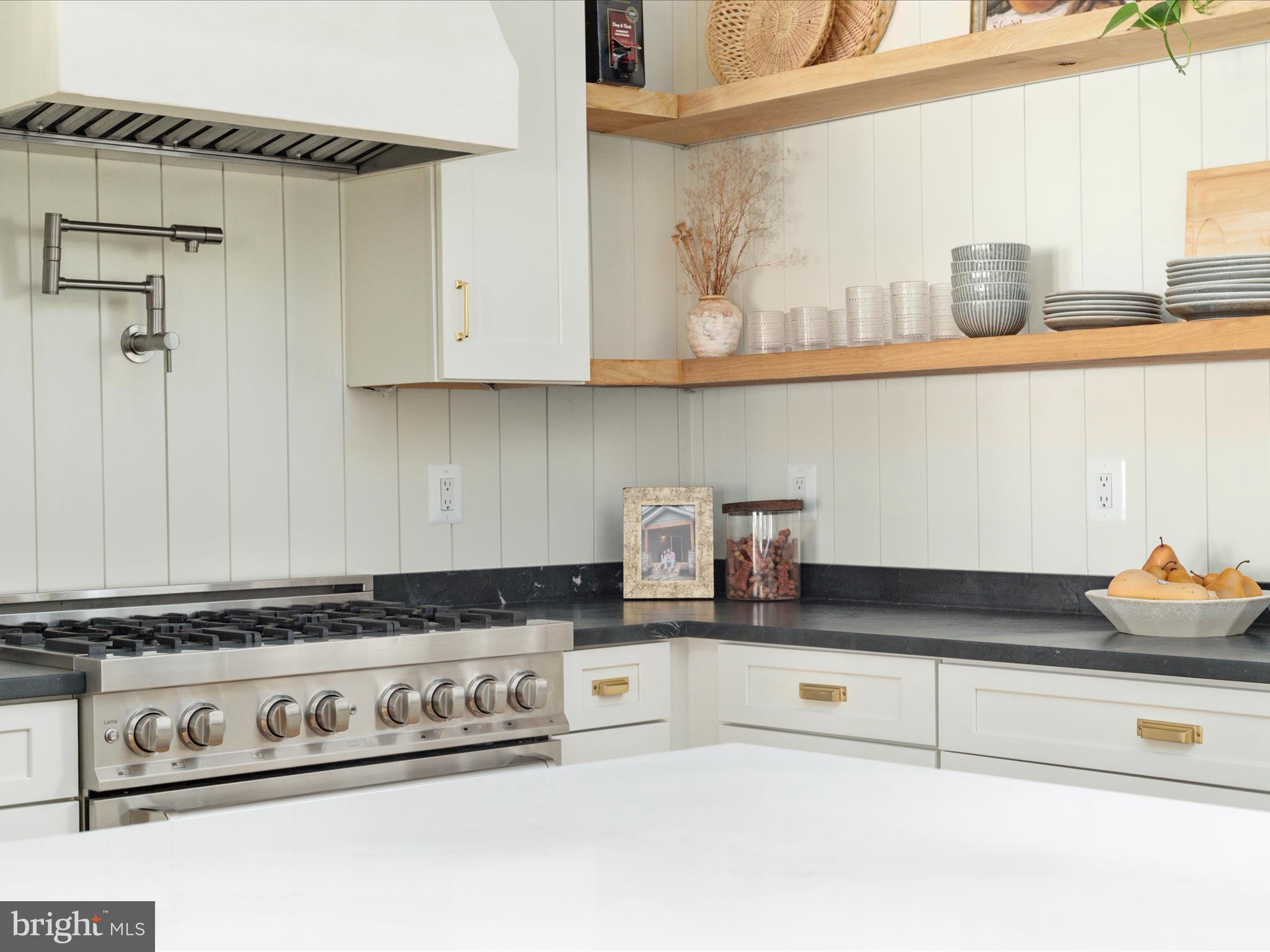 MOUNTAIN BROOK - Residential