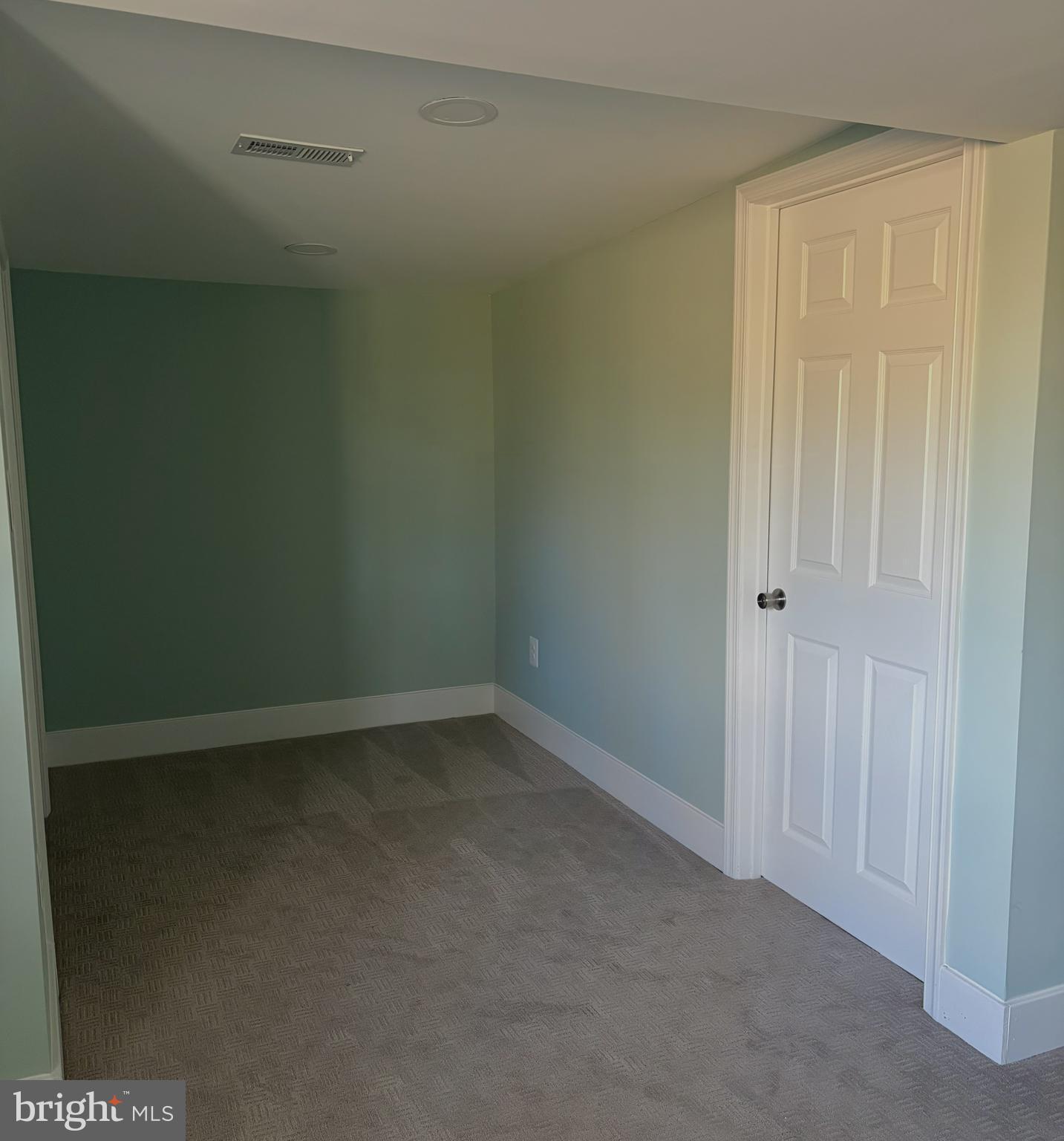 GUINEA - Residential