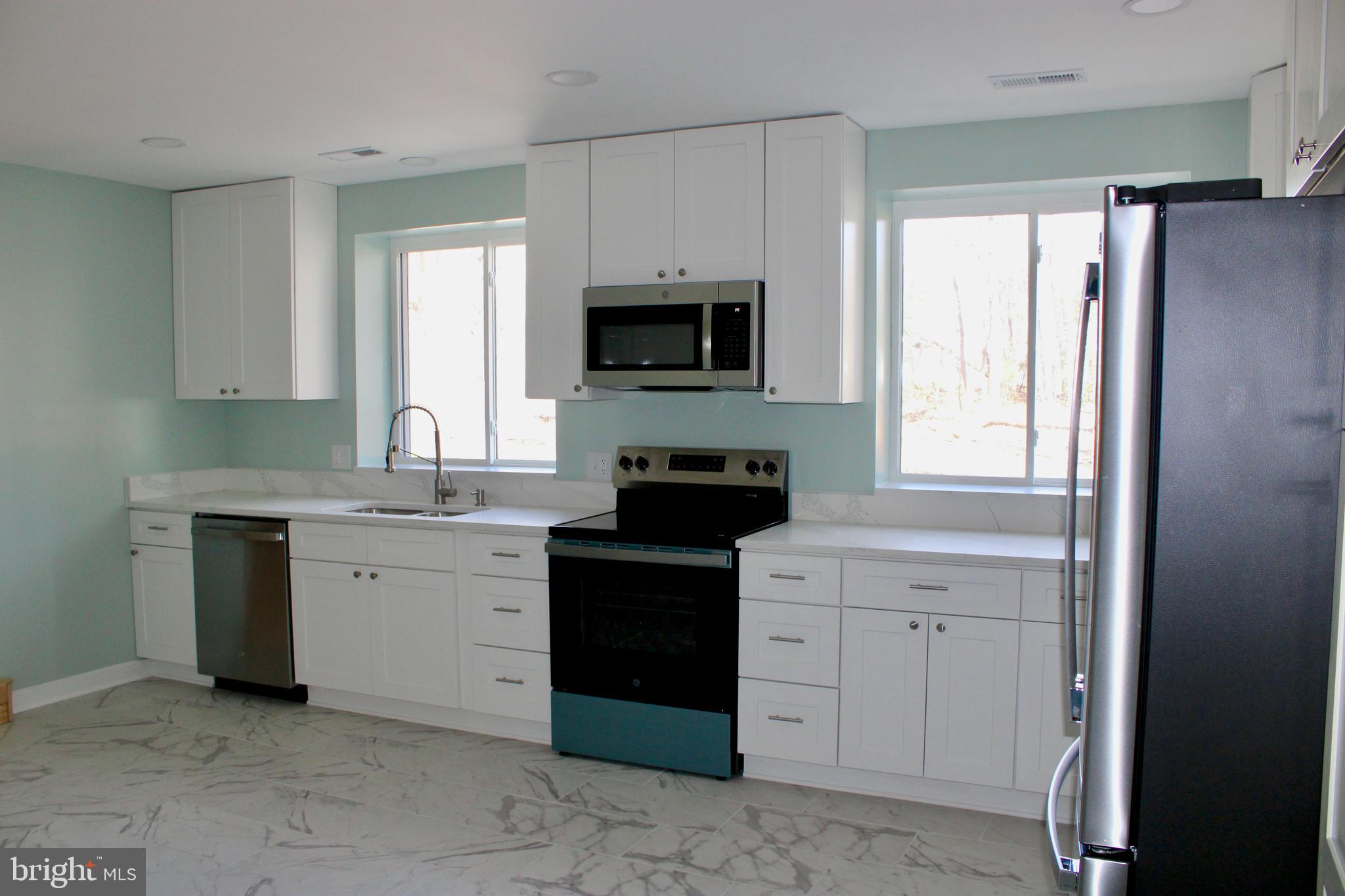 GUINEA - Residential