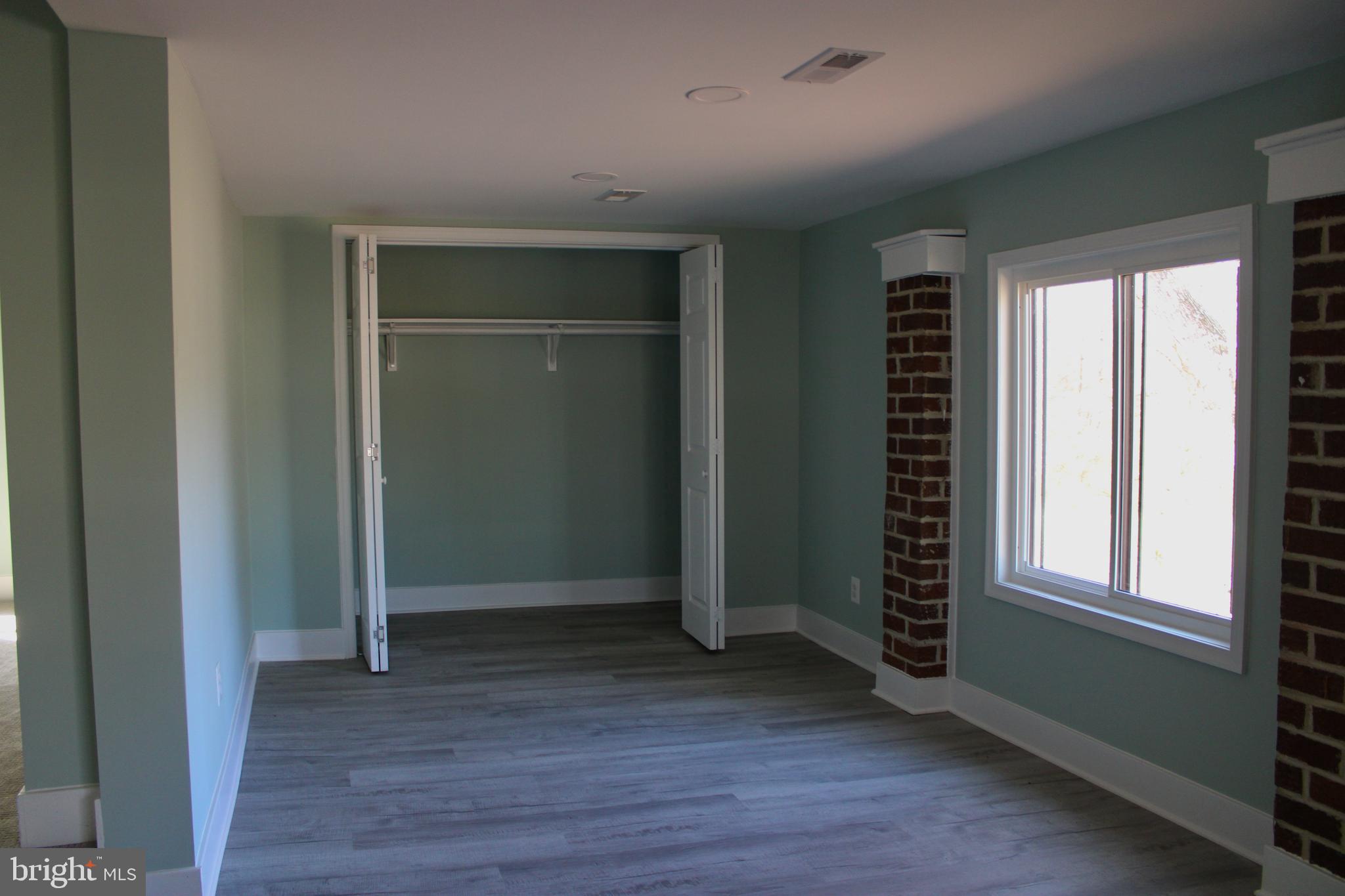 GUINEA - Residential