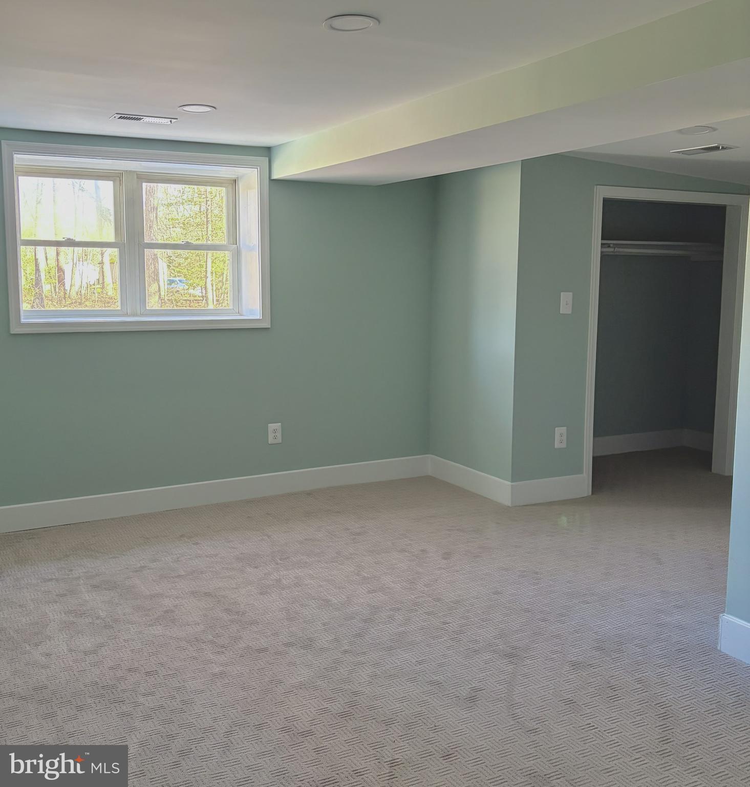 GUINEA - Residential