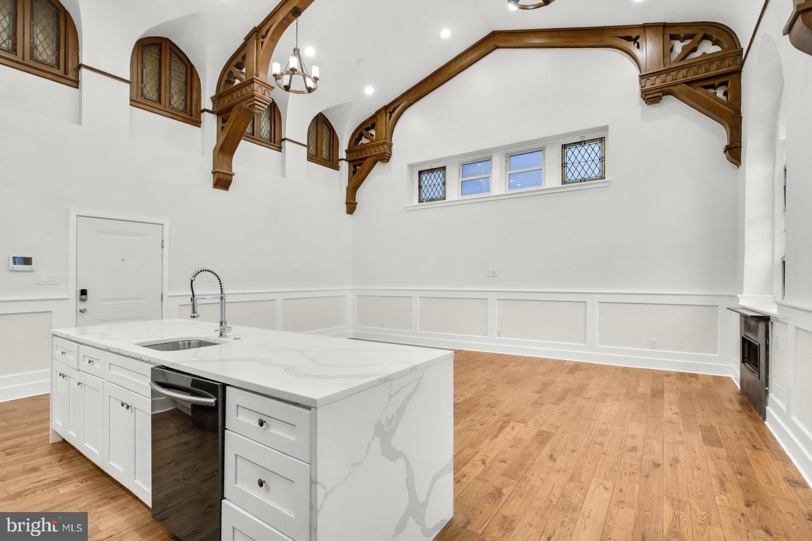 FISHTOWN - Residential Lease