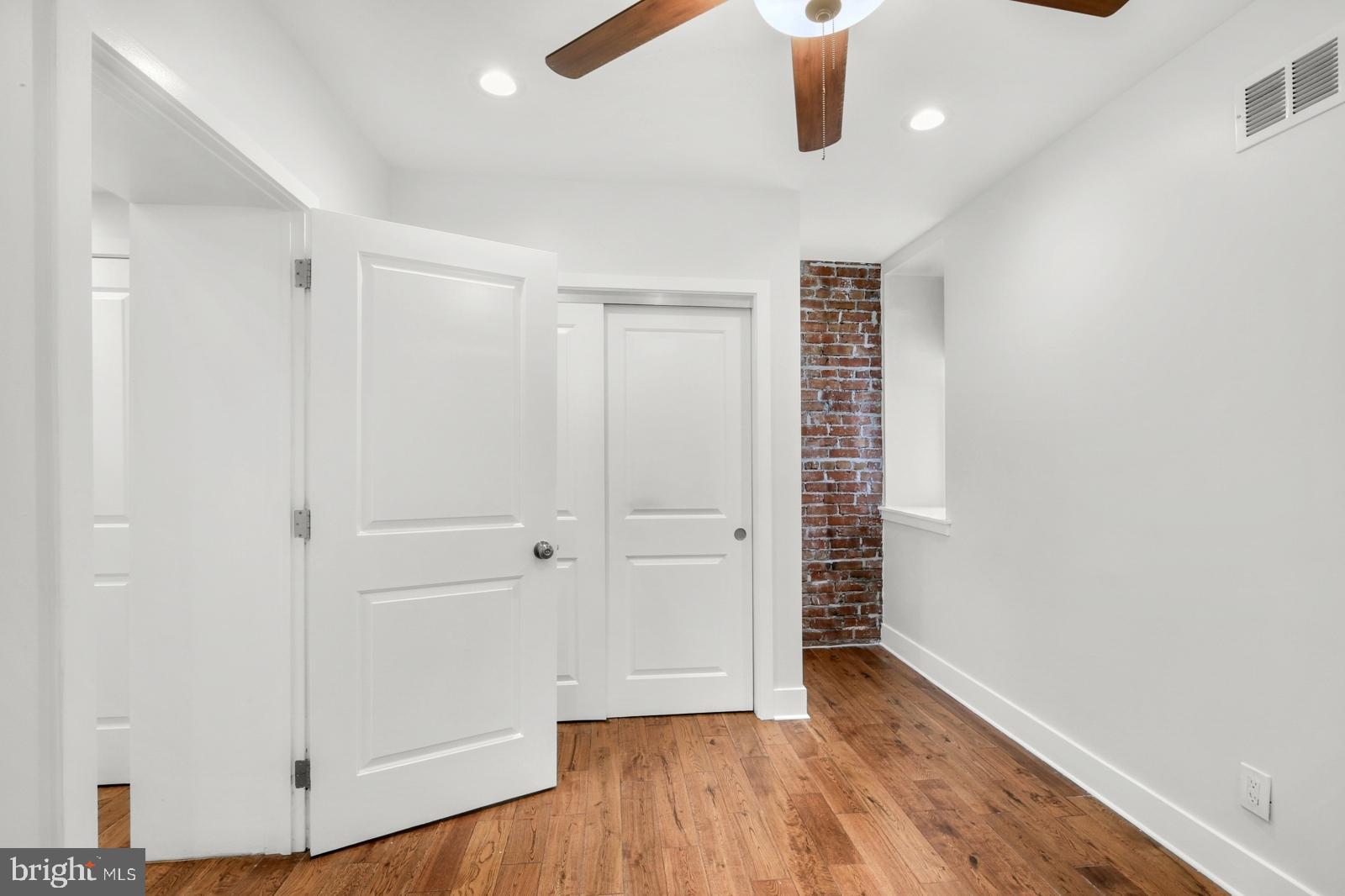 FISHTOWN - Residential Lease