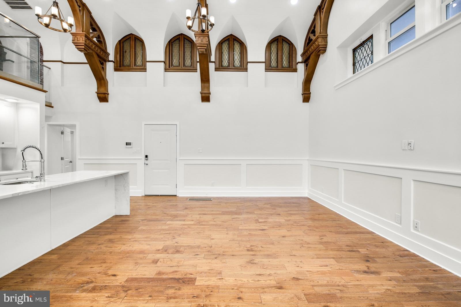 FISHTOWN - Residential Lease