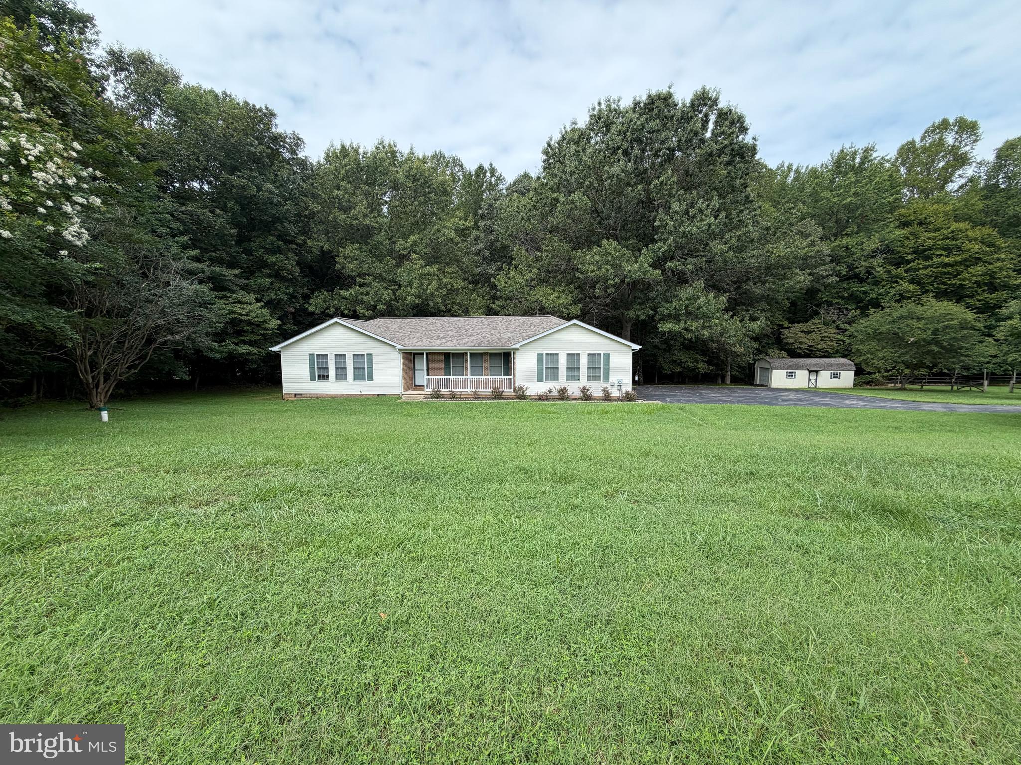 4775 YOUNG ROAD