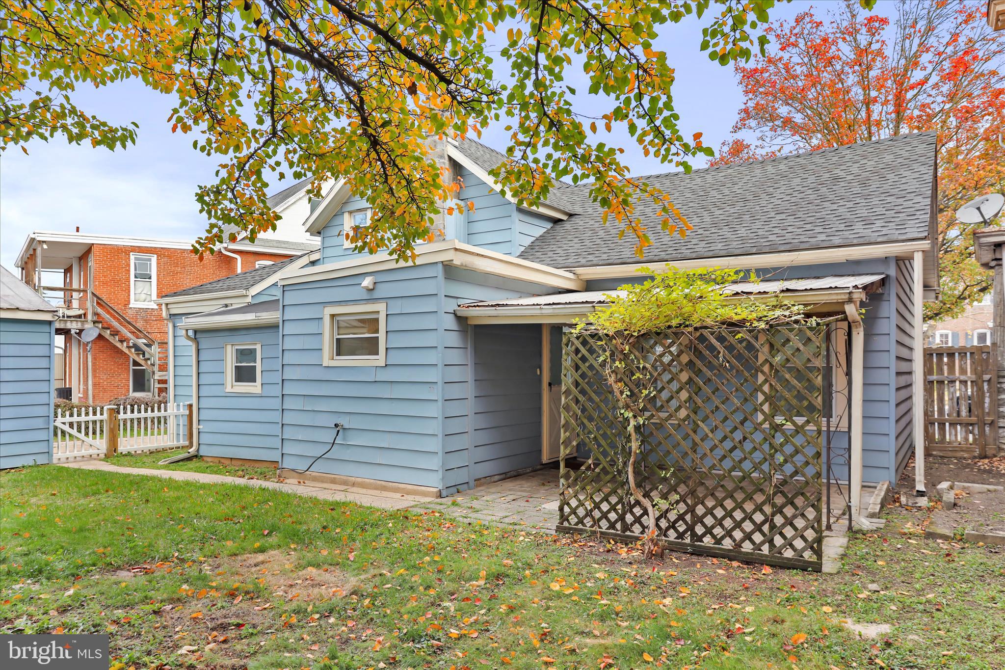 CHAMBERSBURG - Residential