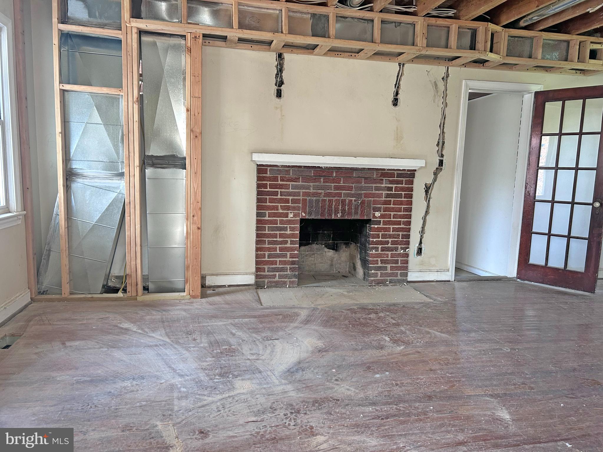 CORAL HILLS - Residential