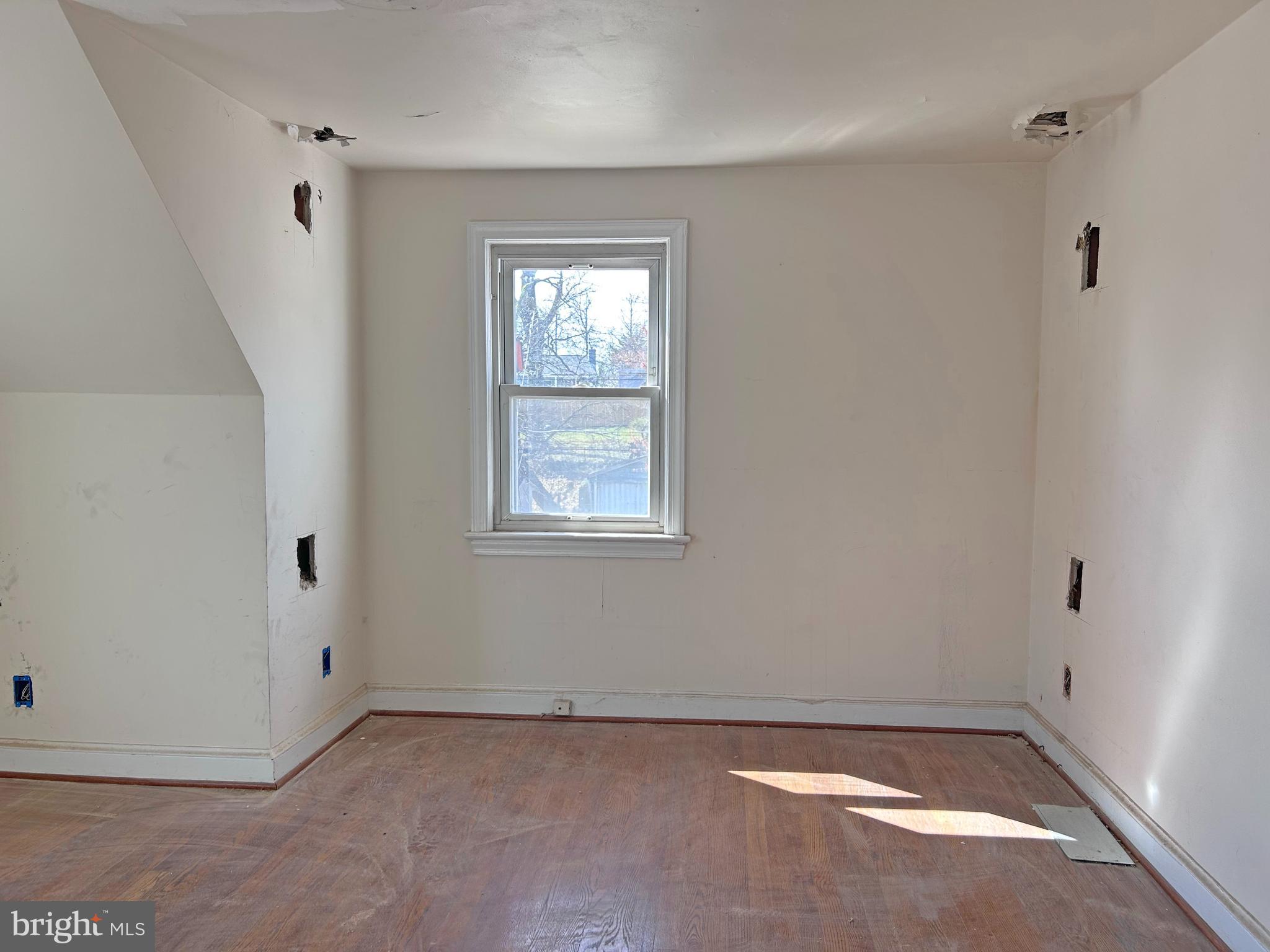 CORAL HILLS - Residential