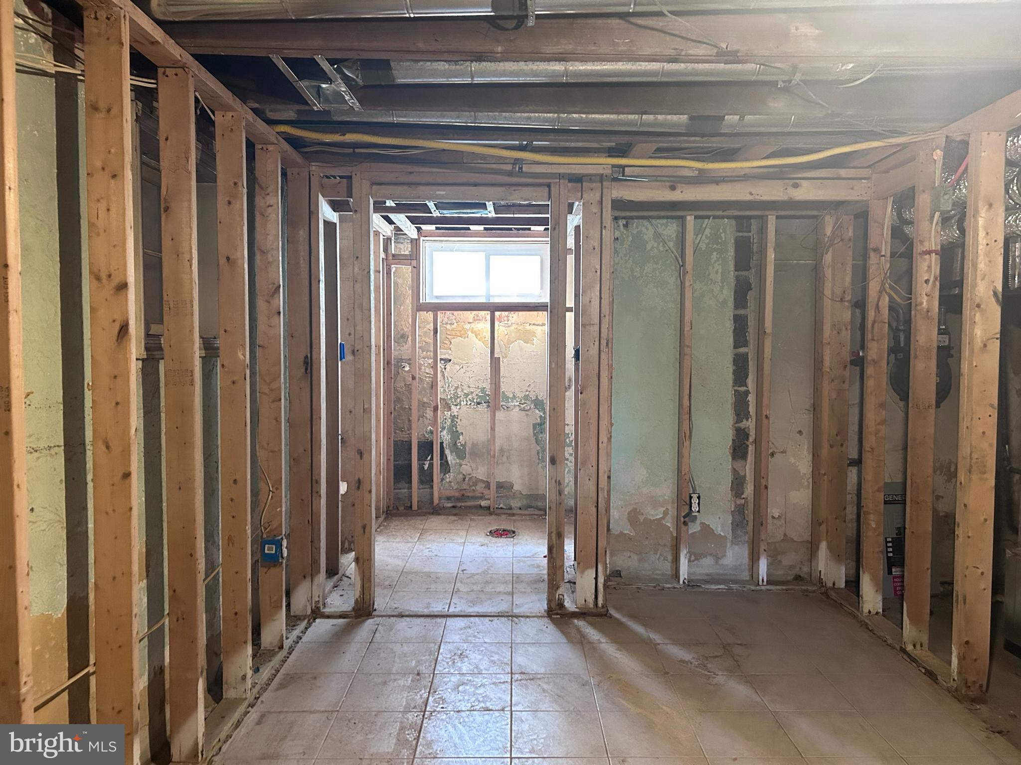 CORAL HILLS - Residential