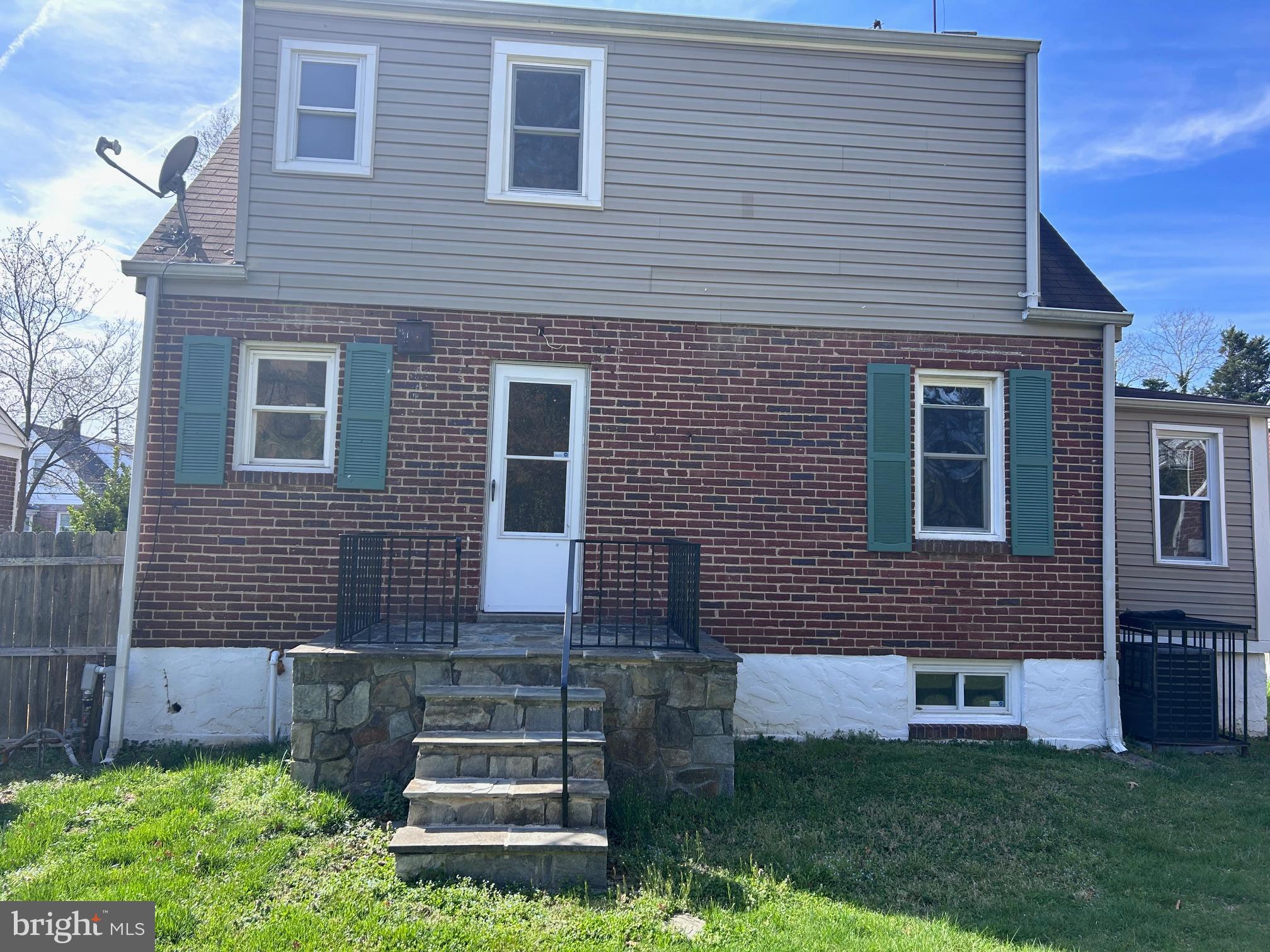 CORAL HILLS - Residential