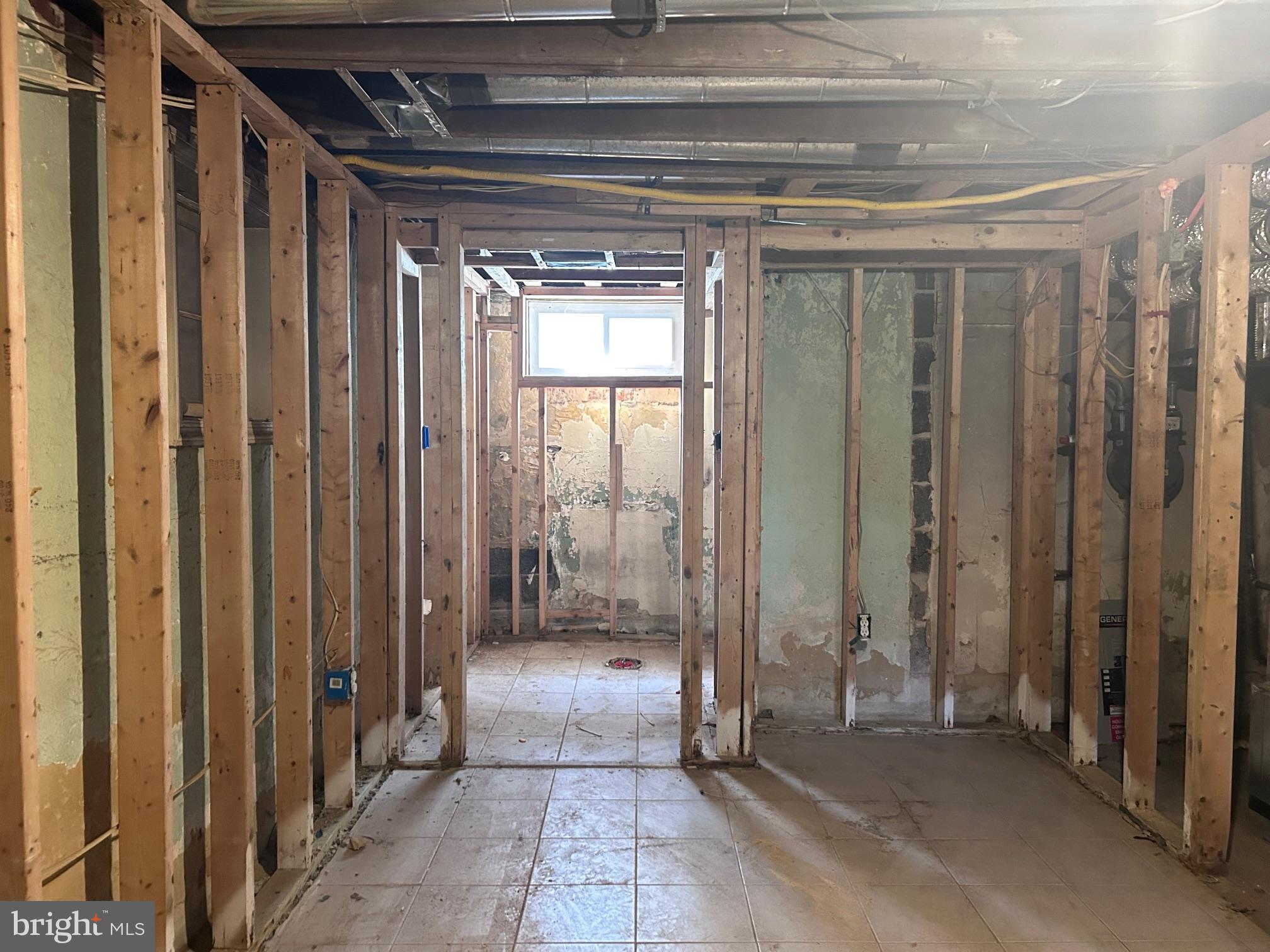 CORAL HILLS - Residential