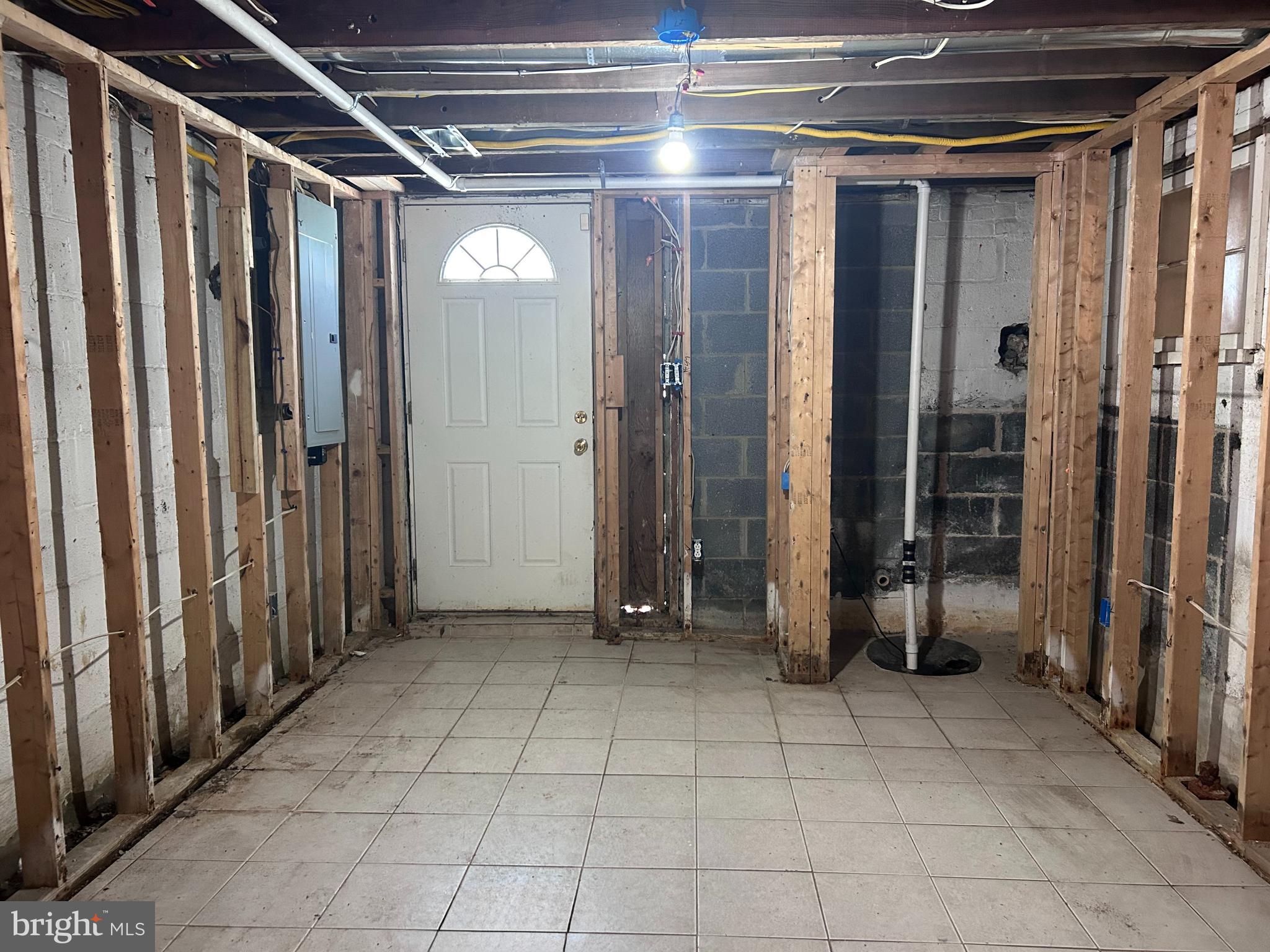 CORAL HILLS - Residential