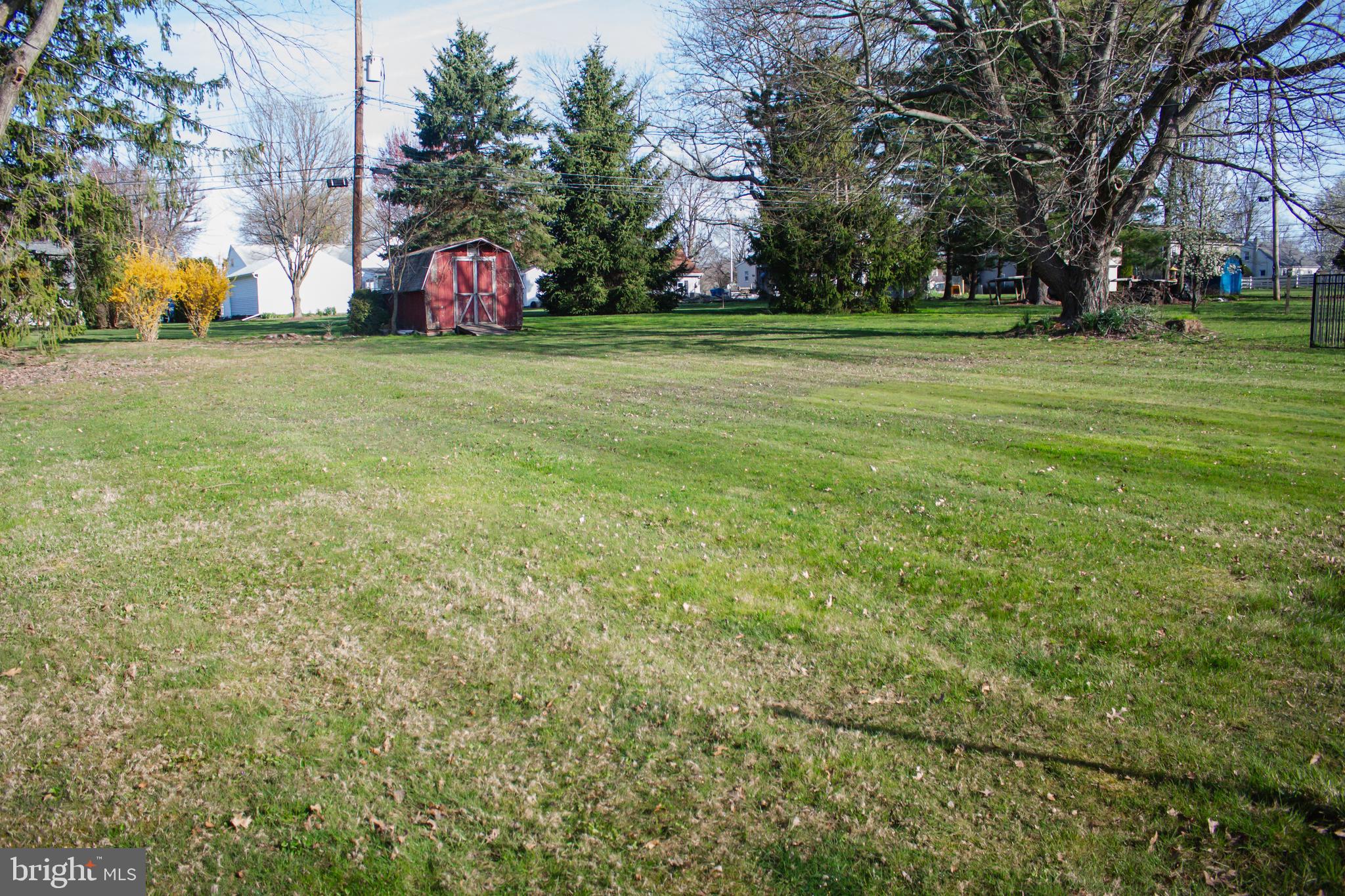 LANSDALE - Residential