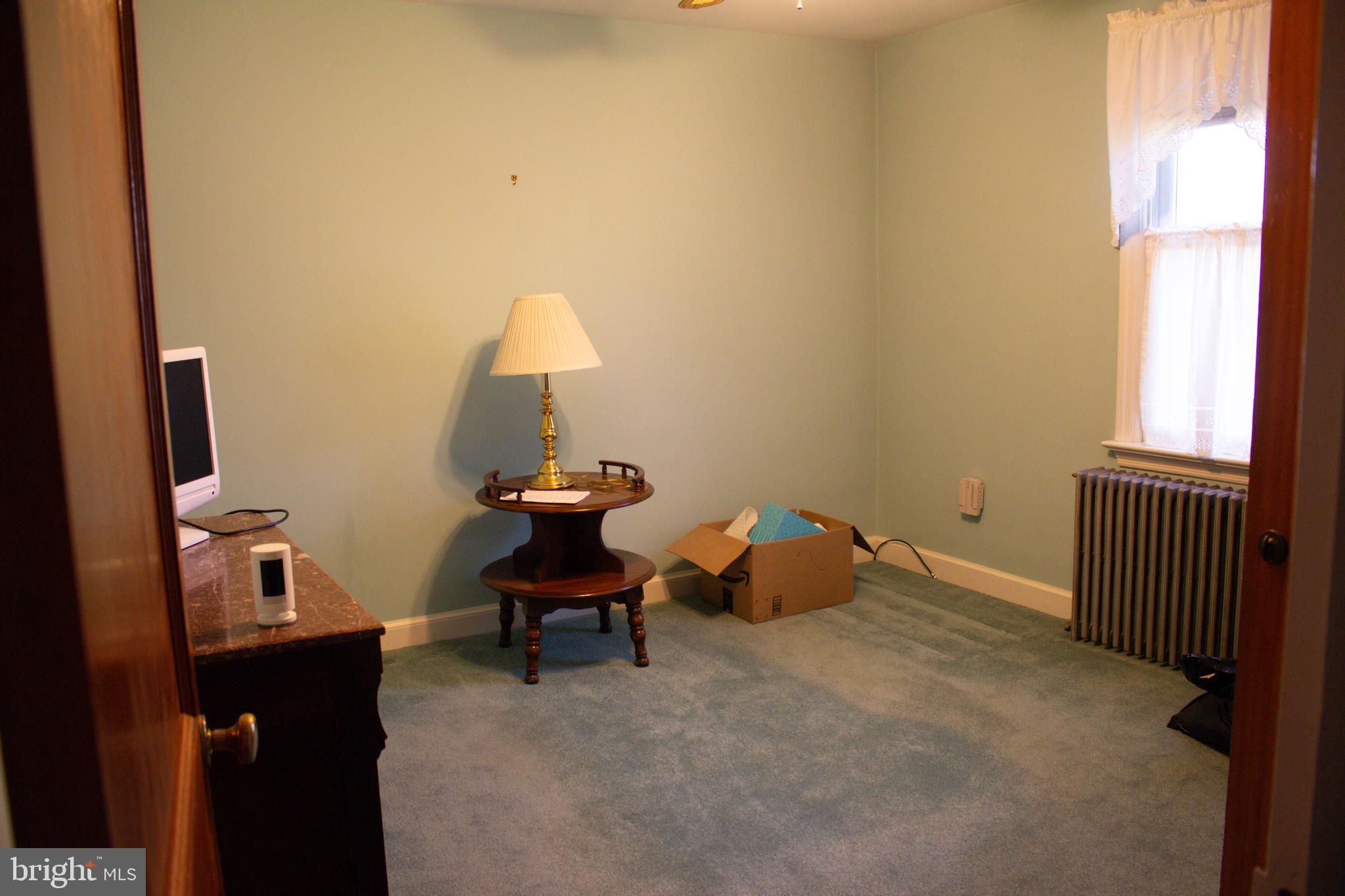 LANSDALE - Residential