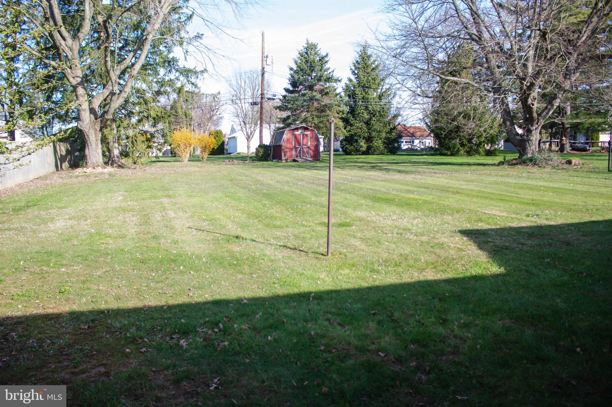 LANSDALE - Residential