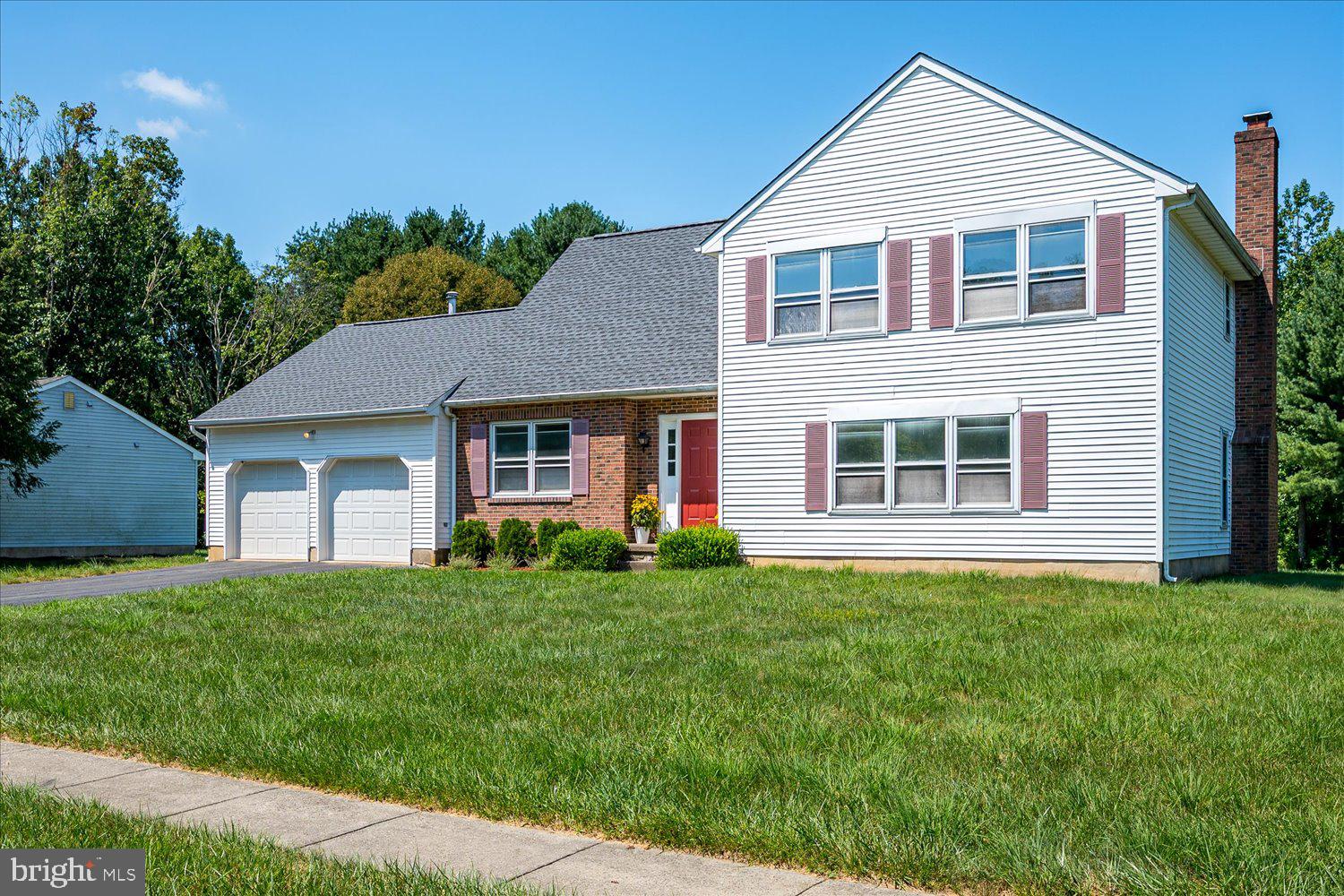 23 AMHERST WAY