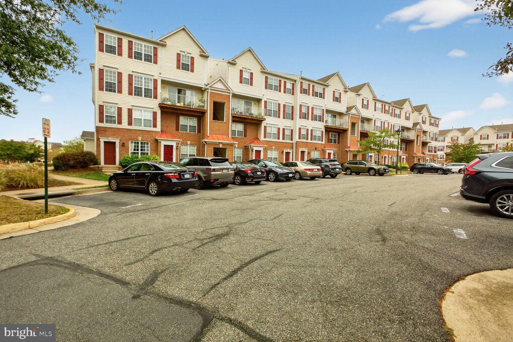 MANORS AT MCNAIR FARMS - Residential